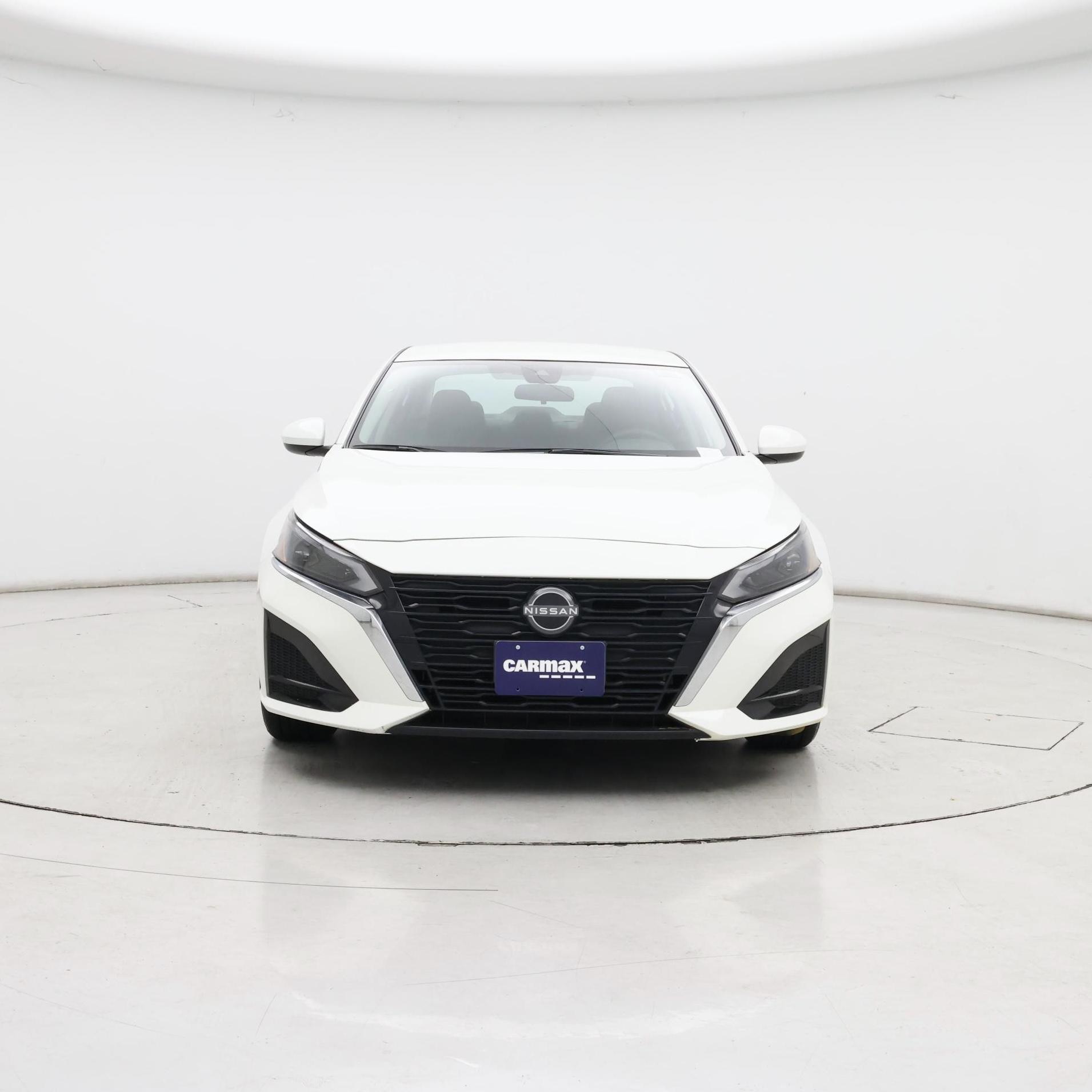 Thumbnail: 2023 Nissan Altima - 5