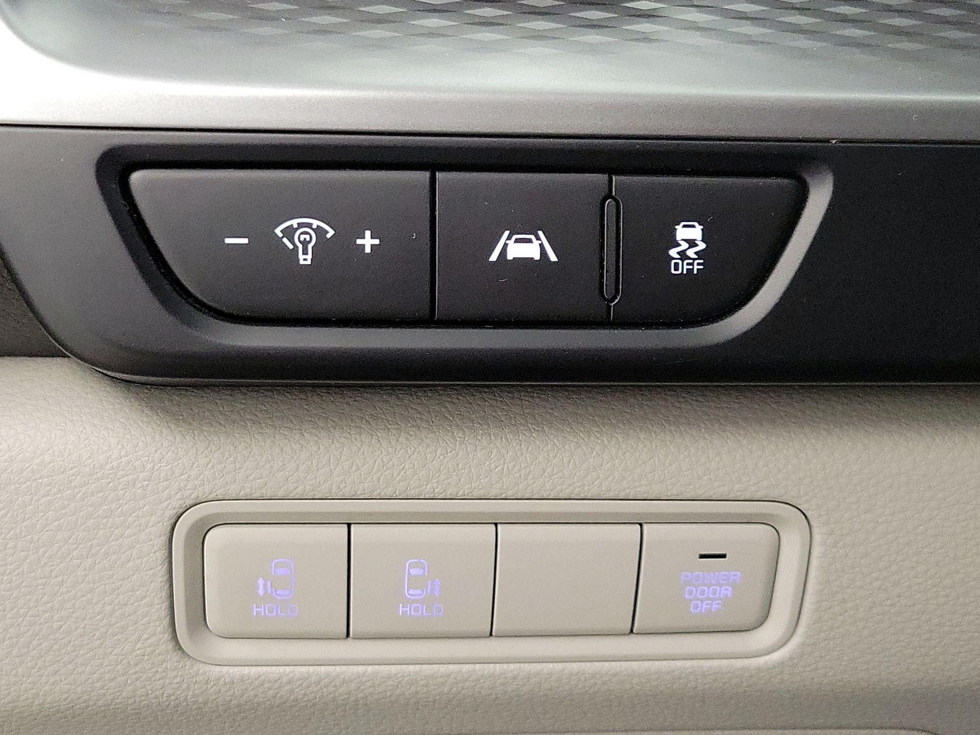 Thumbnail: 2024 Kia Carnival - 13