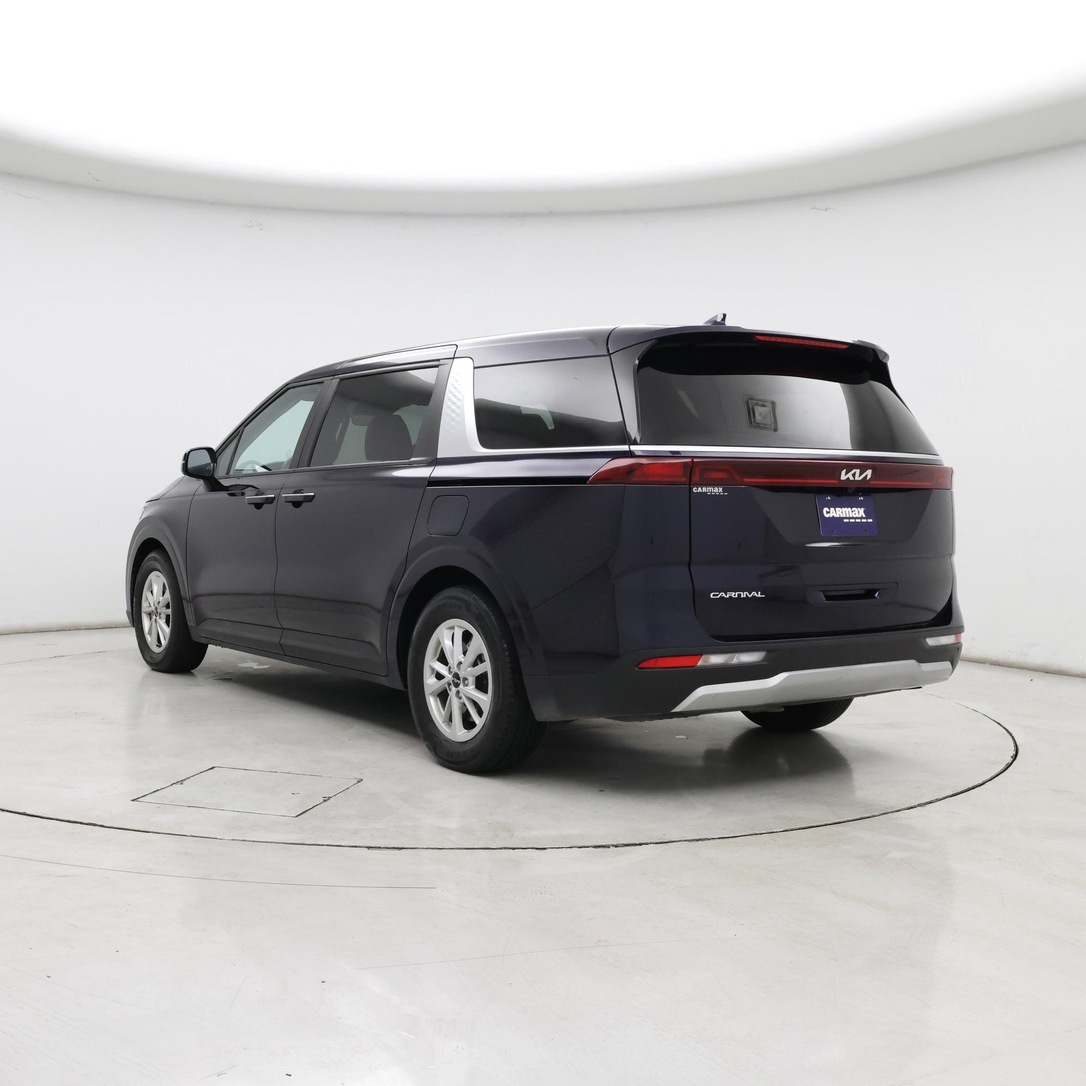 Thumbnail: 2024 Kia Carnival - 2