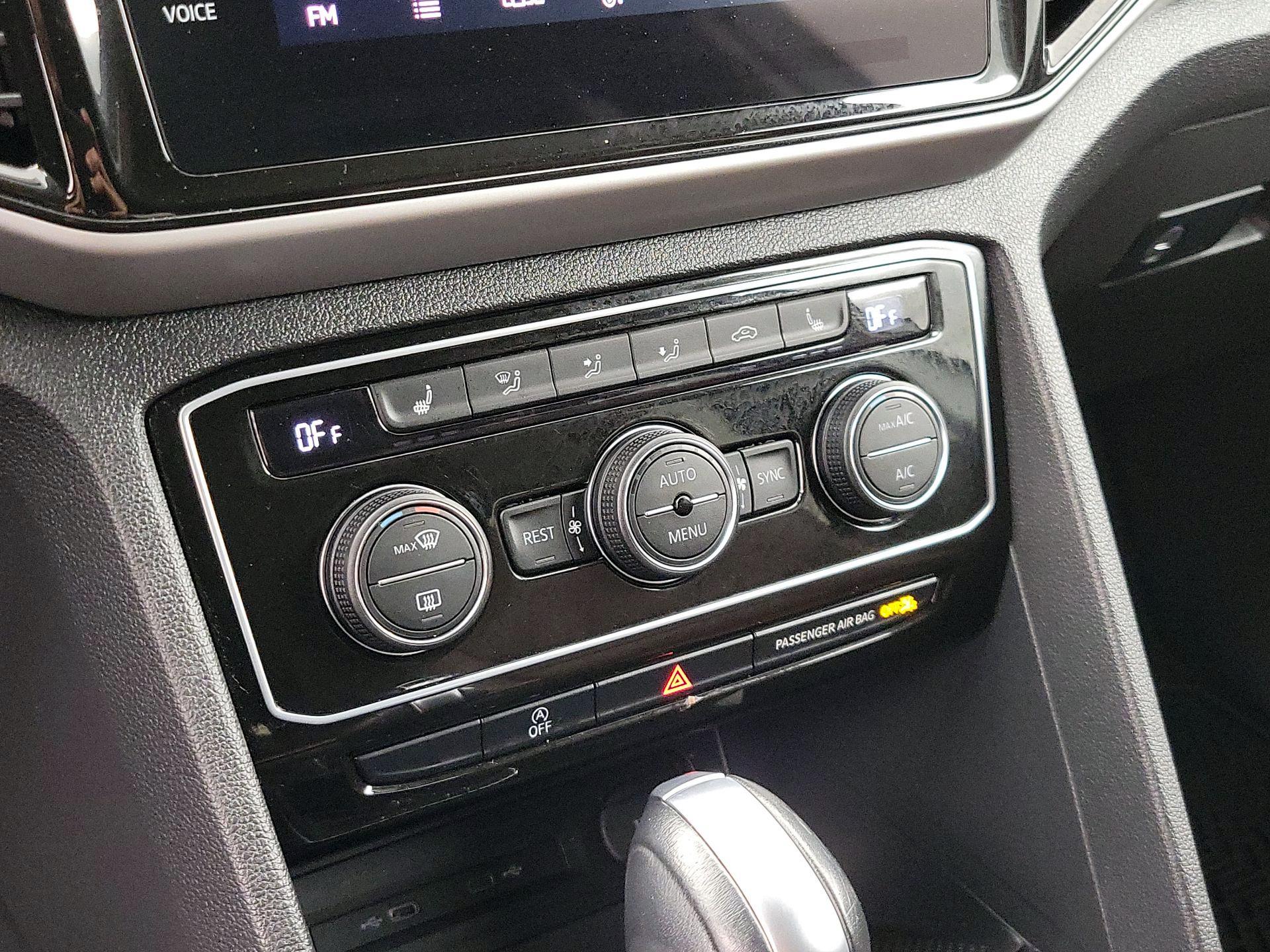 Thumbnail: 2023 Volkswagen Atlas - 16