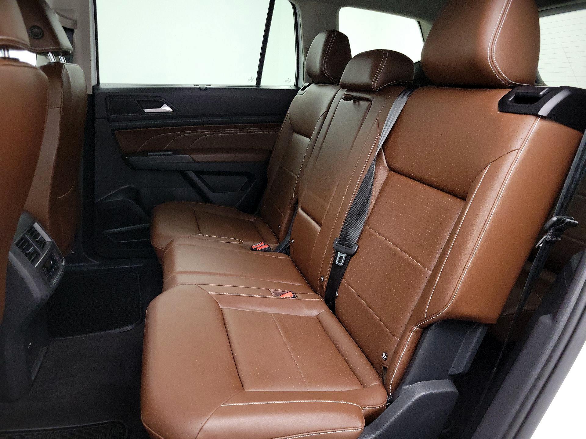 Thumbnail: 2023 Volkswagen Atlas - 19