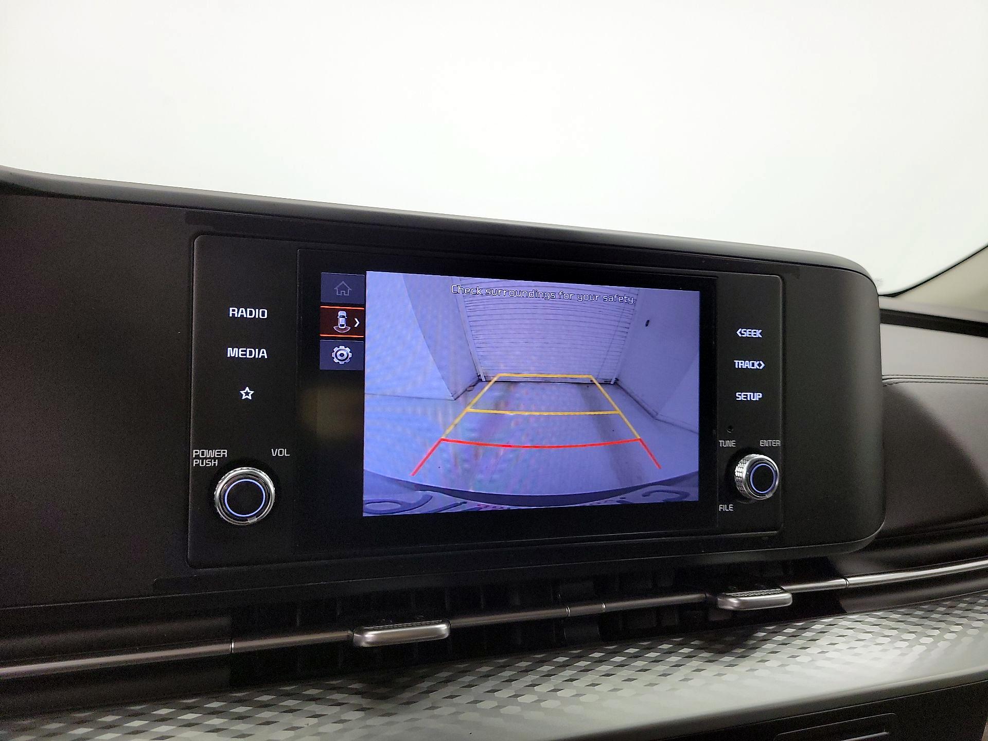 Thumbnail: 2024 Kia Carnival - 14