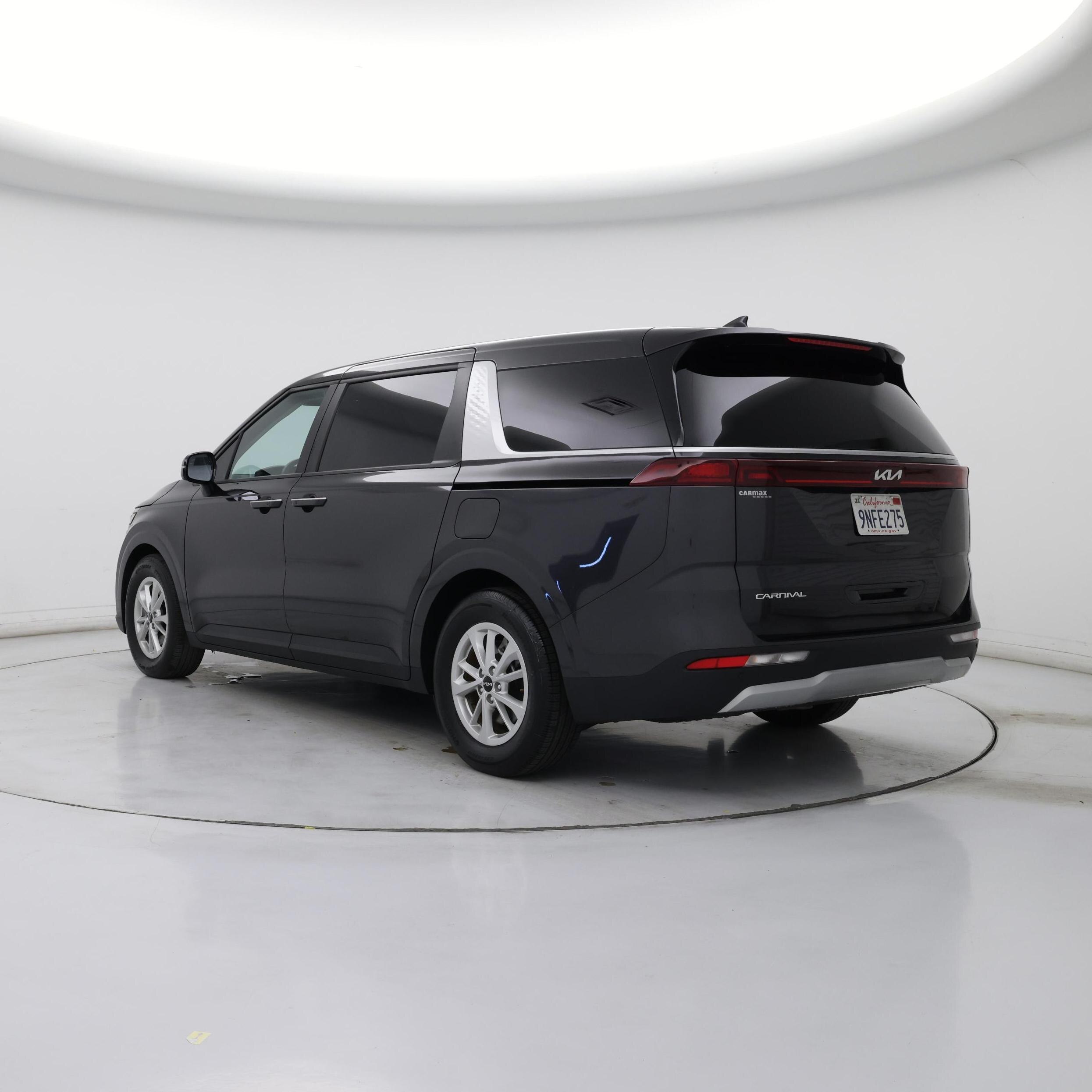 Thumbnail: 2024 Kia Carnival - 2