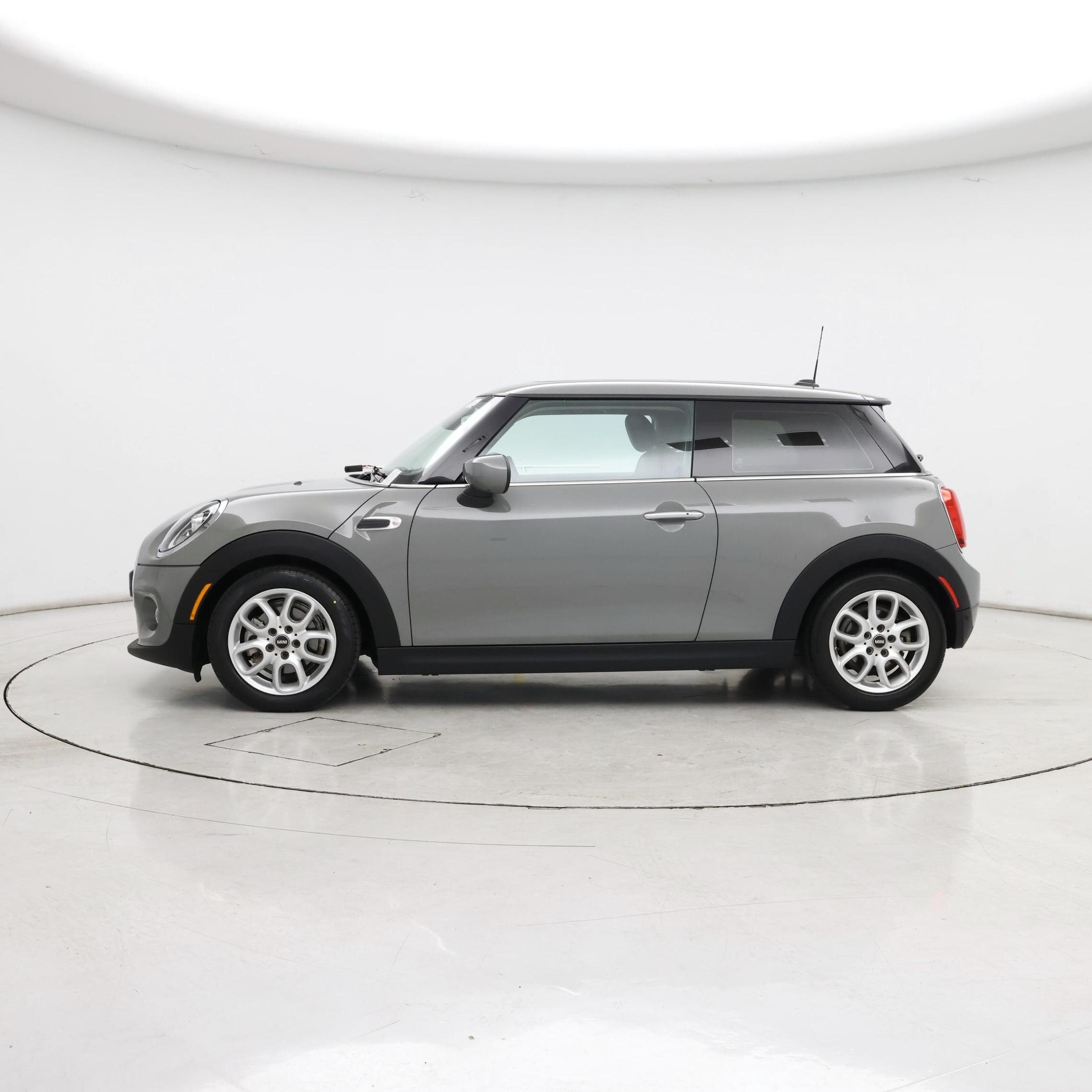 Thumbnail: 2020 MINI Cooper Hardtop - 3