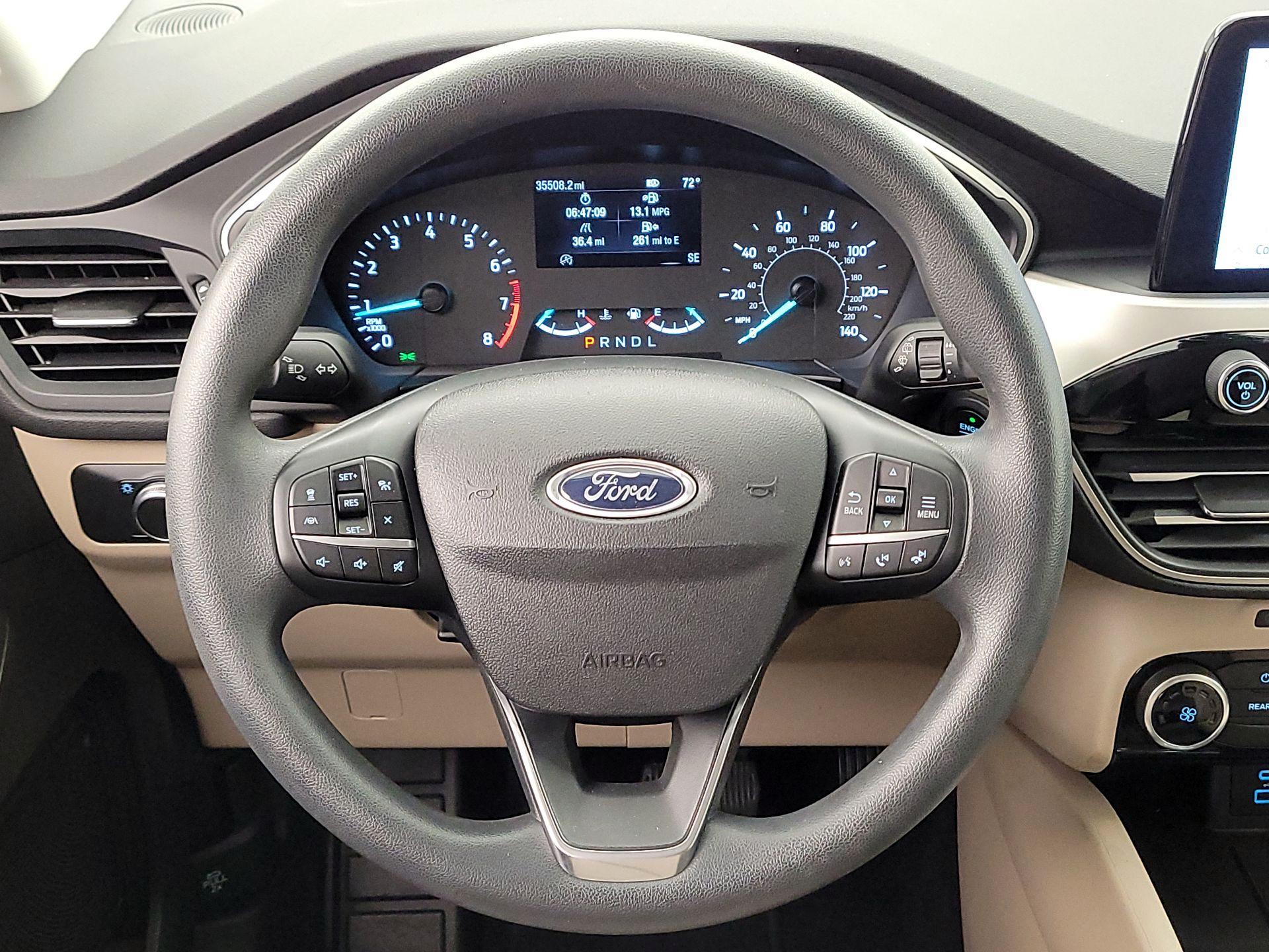 Thumbnail: 2022 Ford Escape - 10