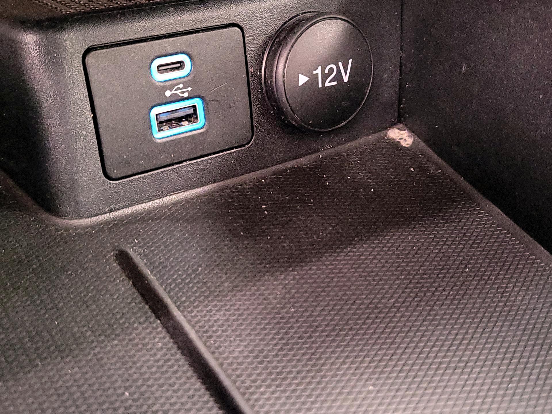 Thumbnail: 2022 Ford Escape - 19