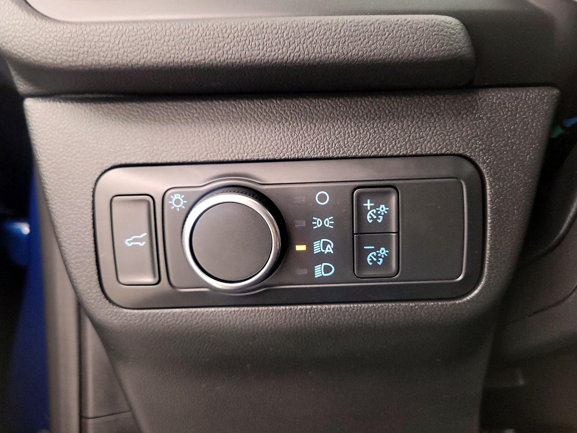 Thumbnail: 2022 Ford Escape - 13