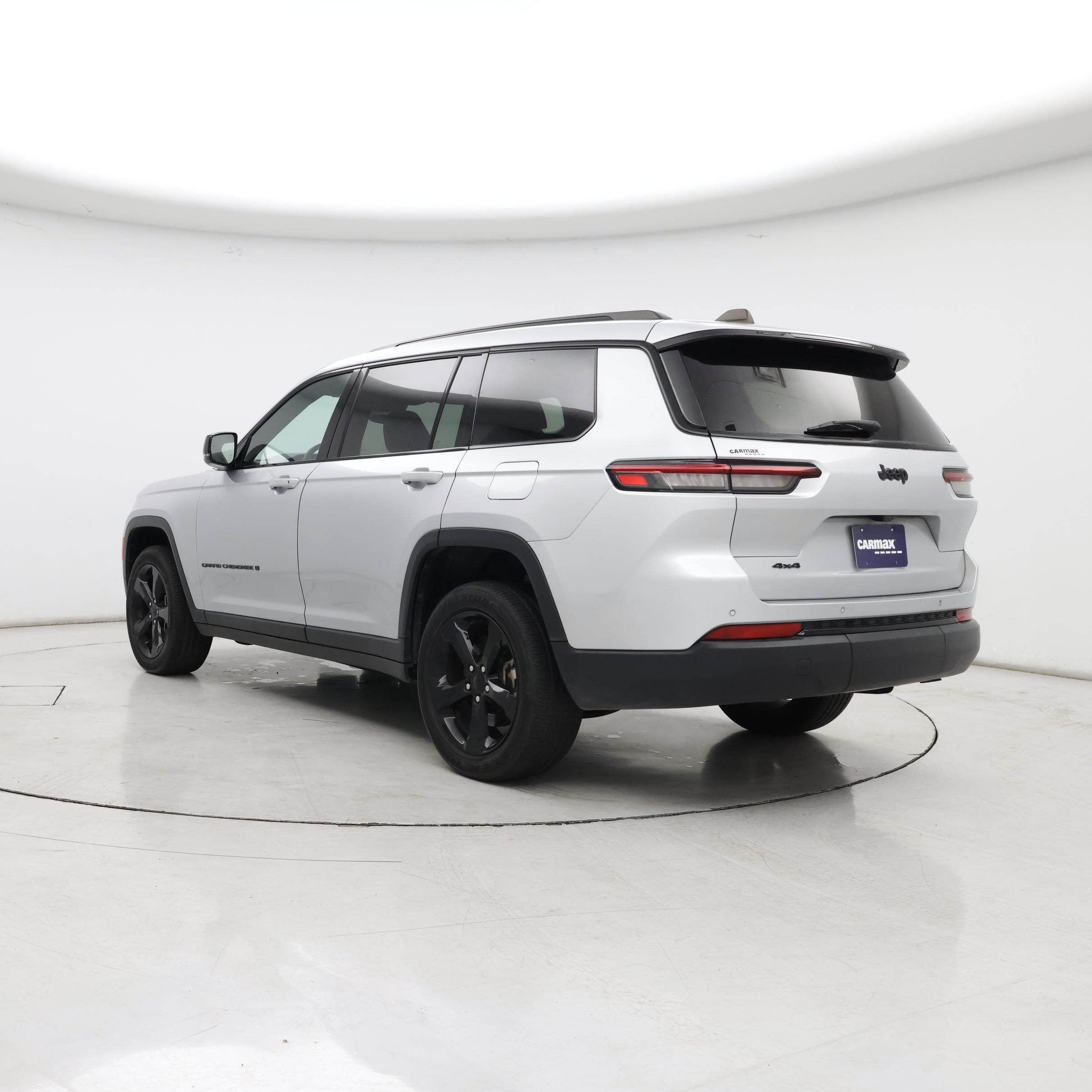 Thumbnail: 2023 Jeep Grand Cherokee L - 2