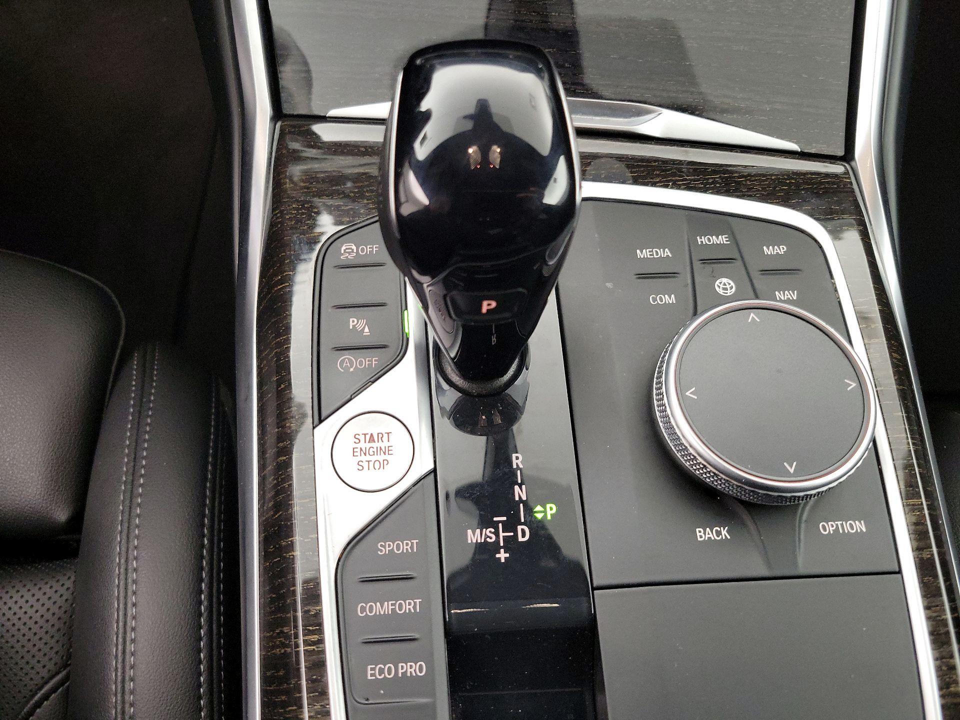 Thumbnail: 2022 BMW 3 Series - 18