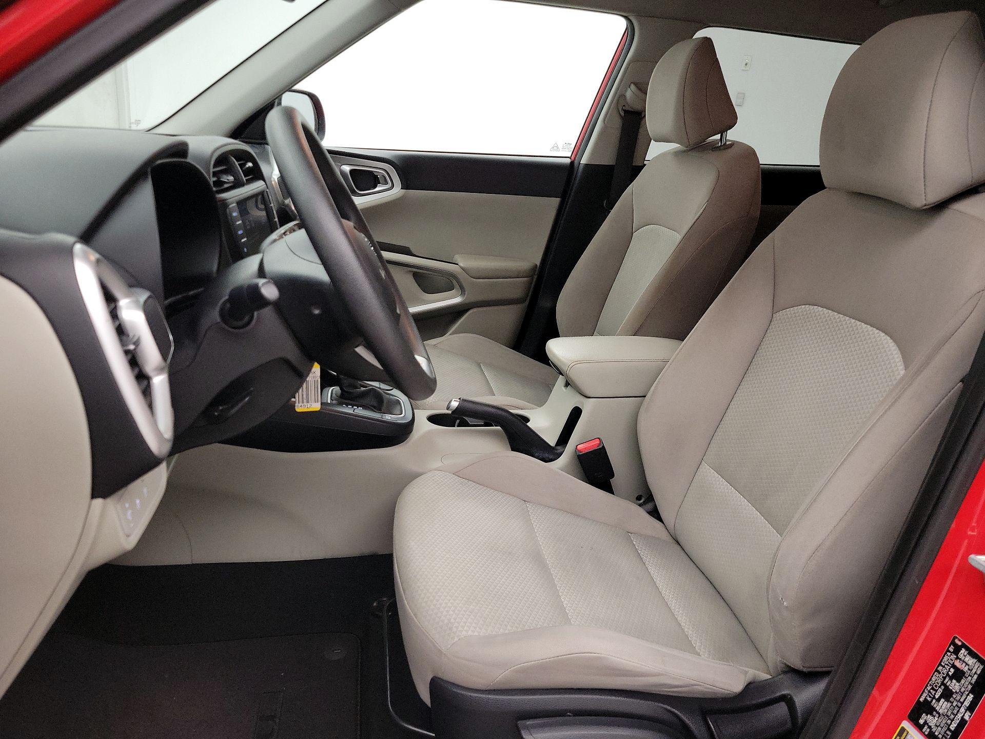 Thumbnail: 2023 Kia Soul - 11