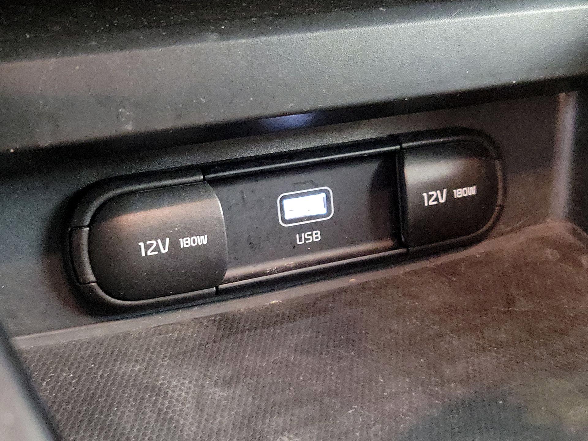 Thumbnail: 2023 Kia Soul - 18