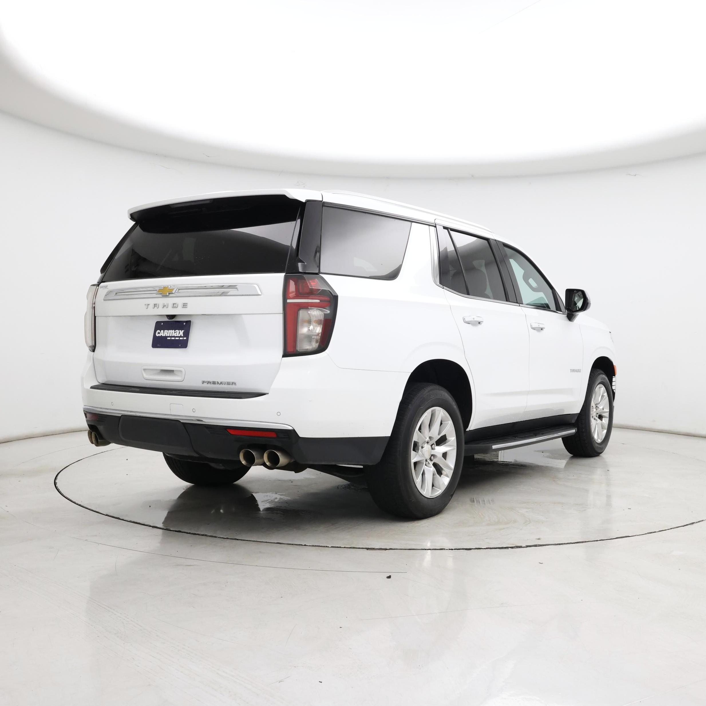 Thumbnail: 2024 Chevrolet Tahoe - 8