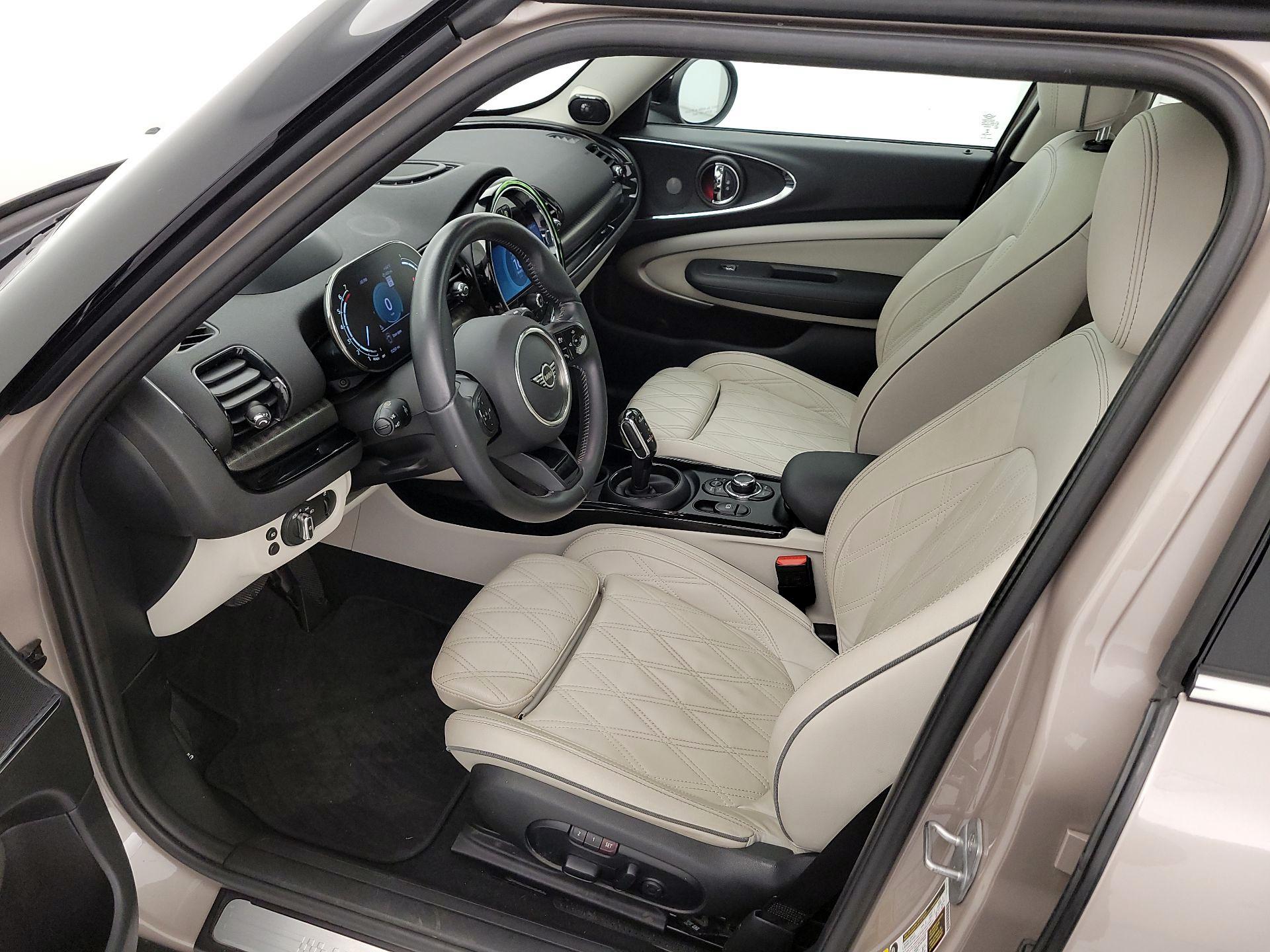 Thumbnail: 2023 MINI Cooper Clubman - 11