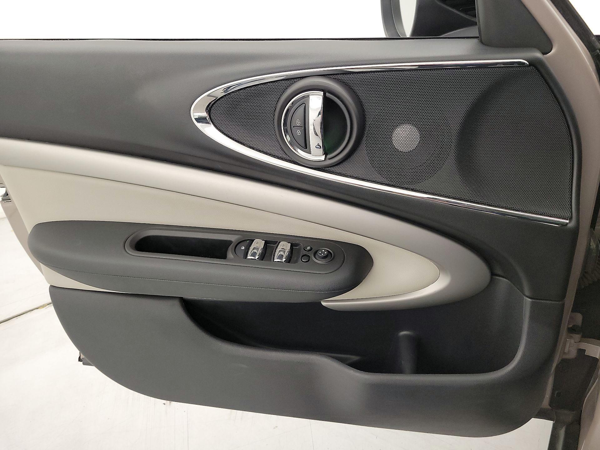 Thumbnail: 2023 MINI Cooper Clubman - 12