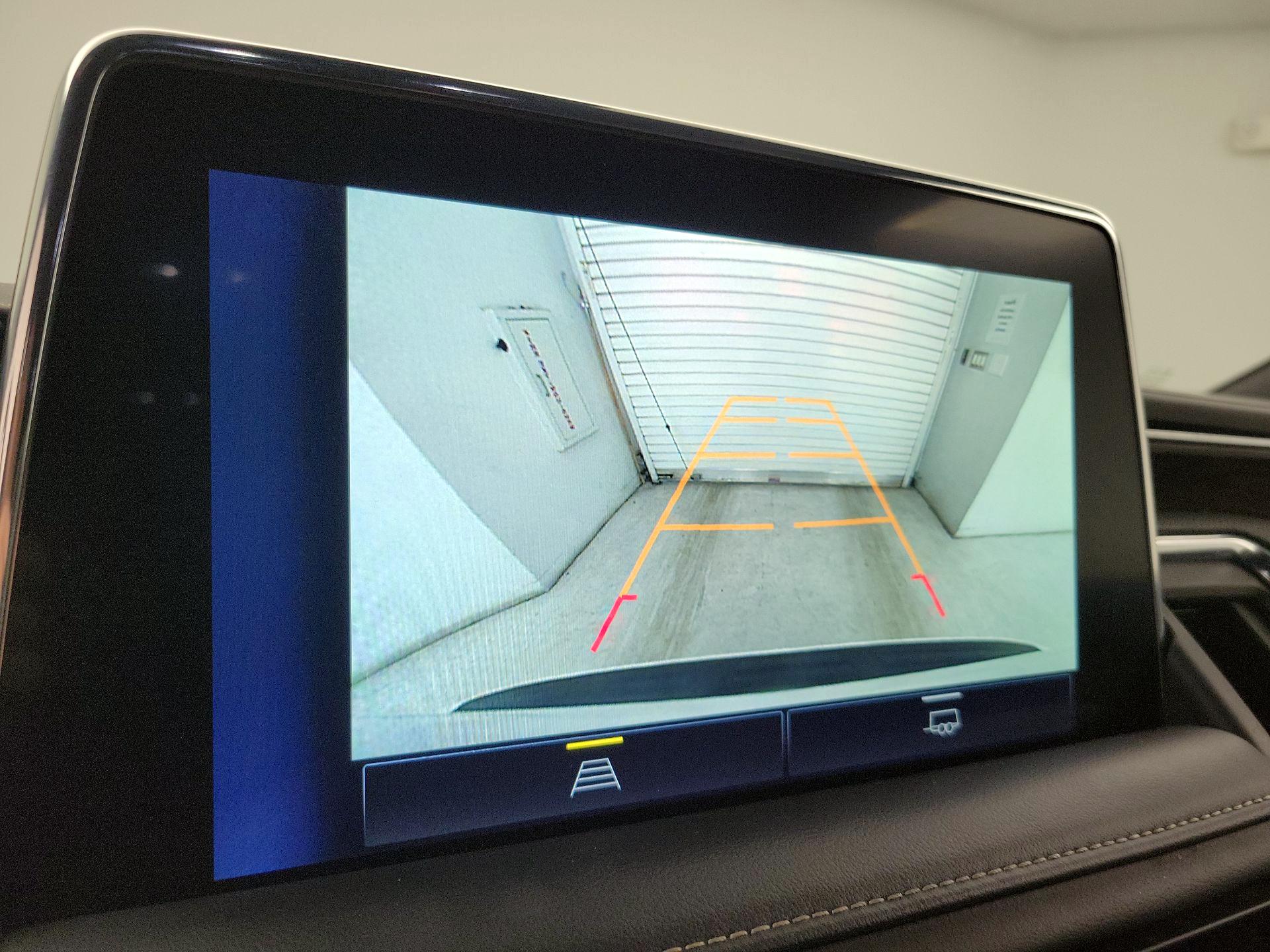 Thumbnail: 2023 Chevrolet Suburban - 14