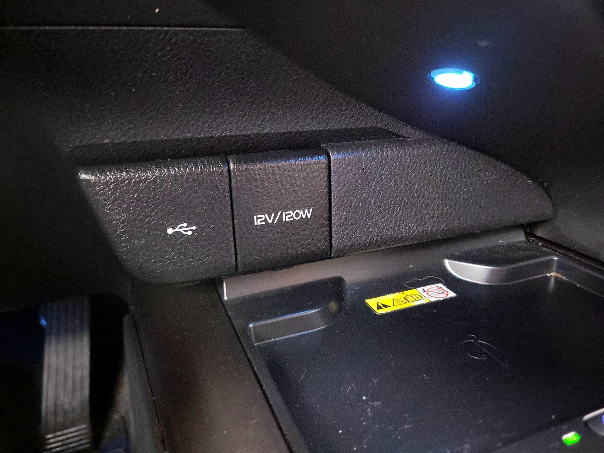 Thumbnail: 2023 Toyota Camry - 18