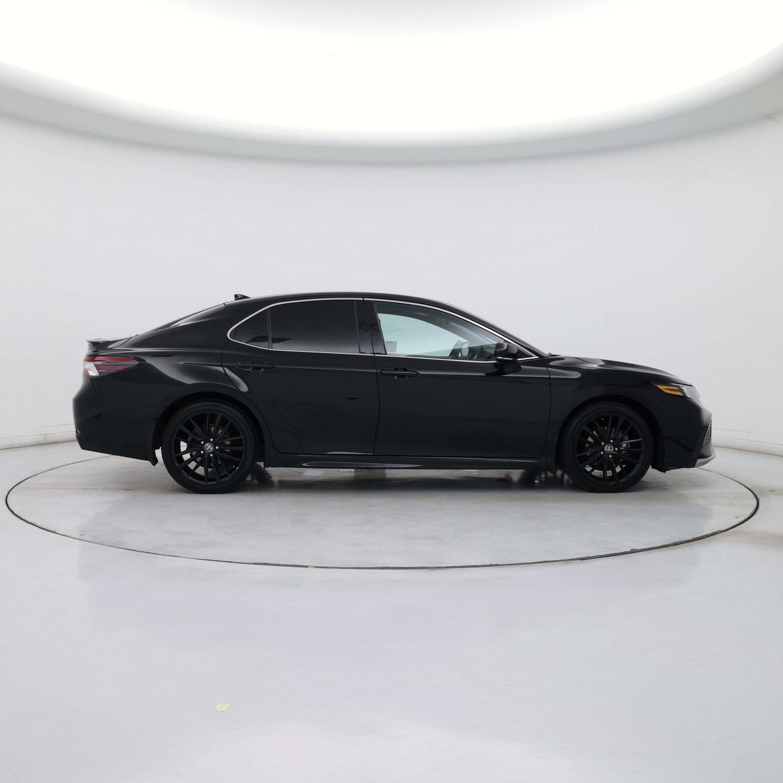 Thumbnail: 2023 Toyota Camry - 7