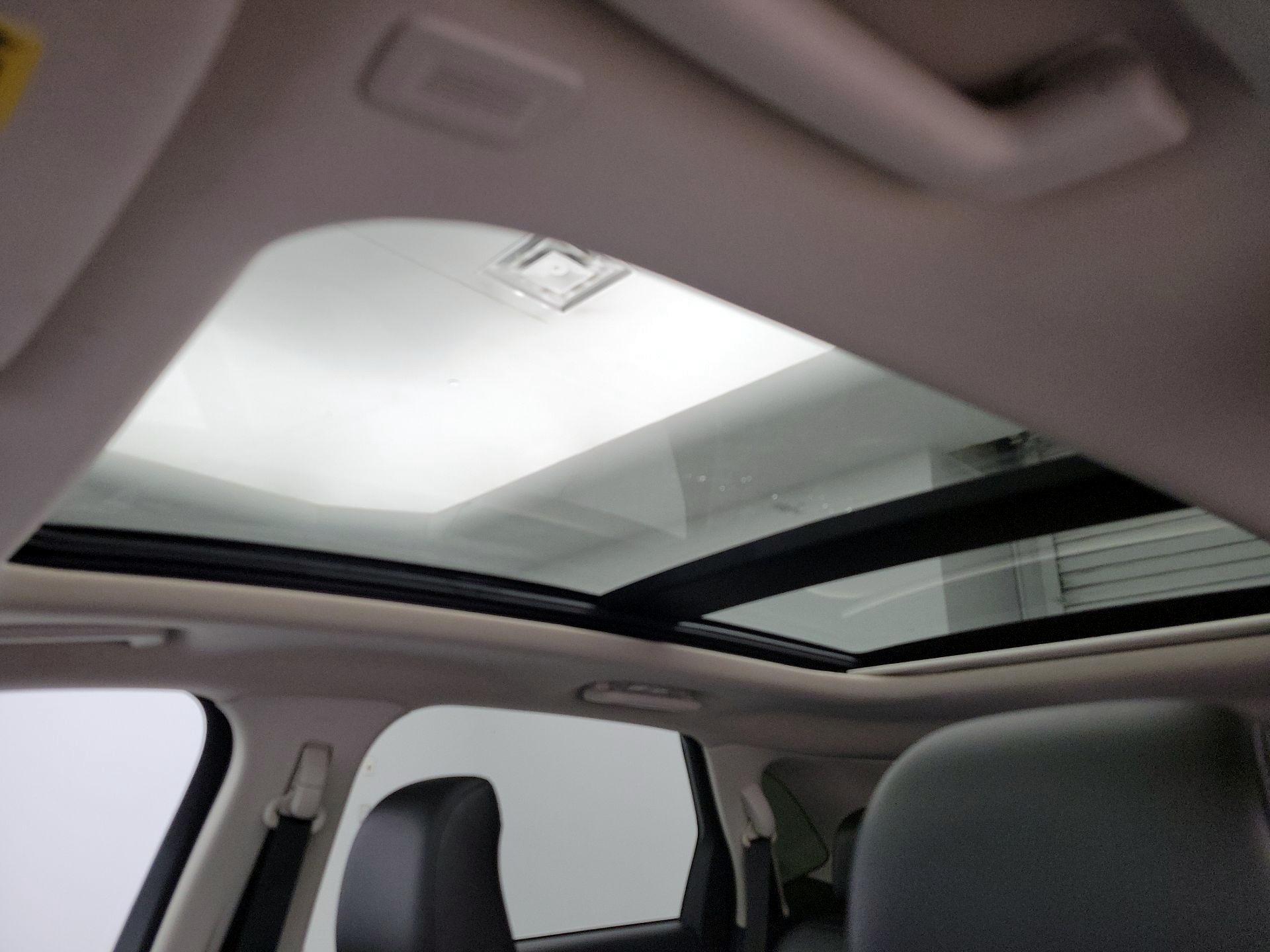 Thumbnail: 2021 Ford Edge - 19