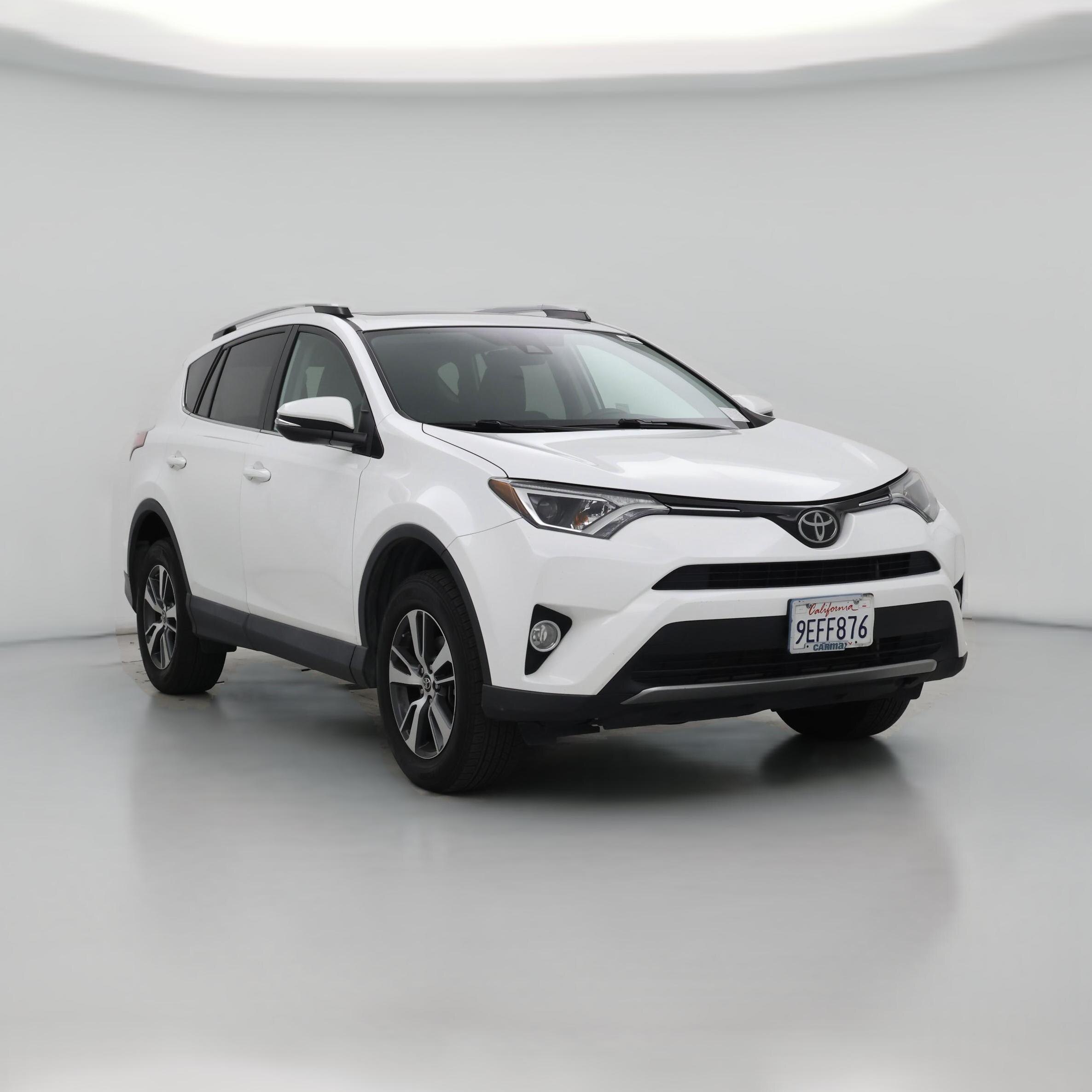 Thumbnail: 2018 Toyota RAV4 - 1