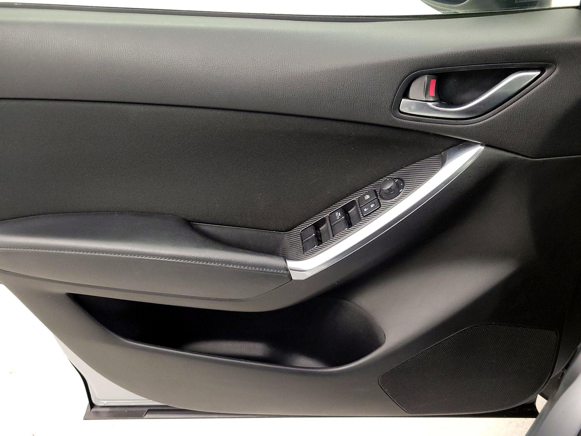 Thumbnail: 2016 Mazda CX-5 - 12