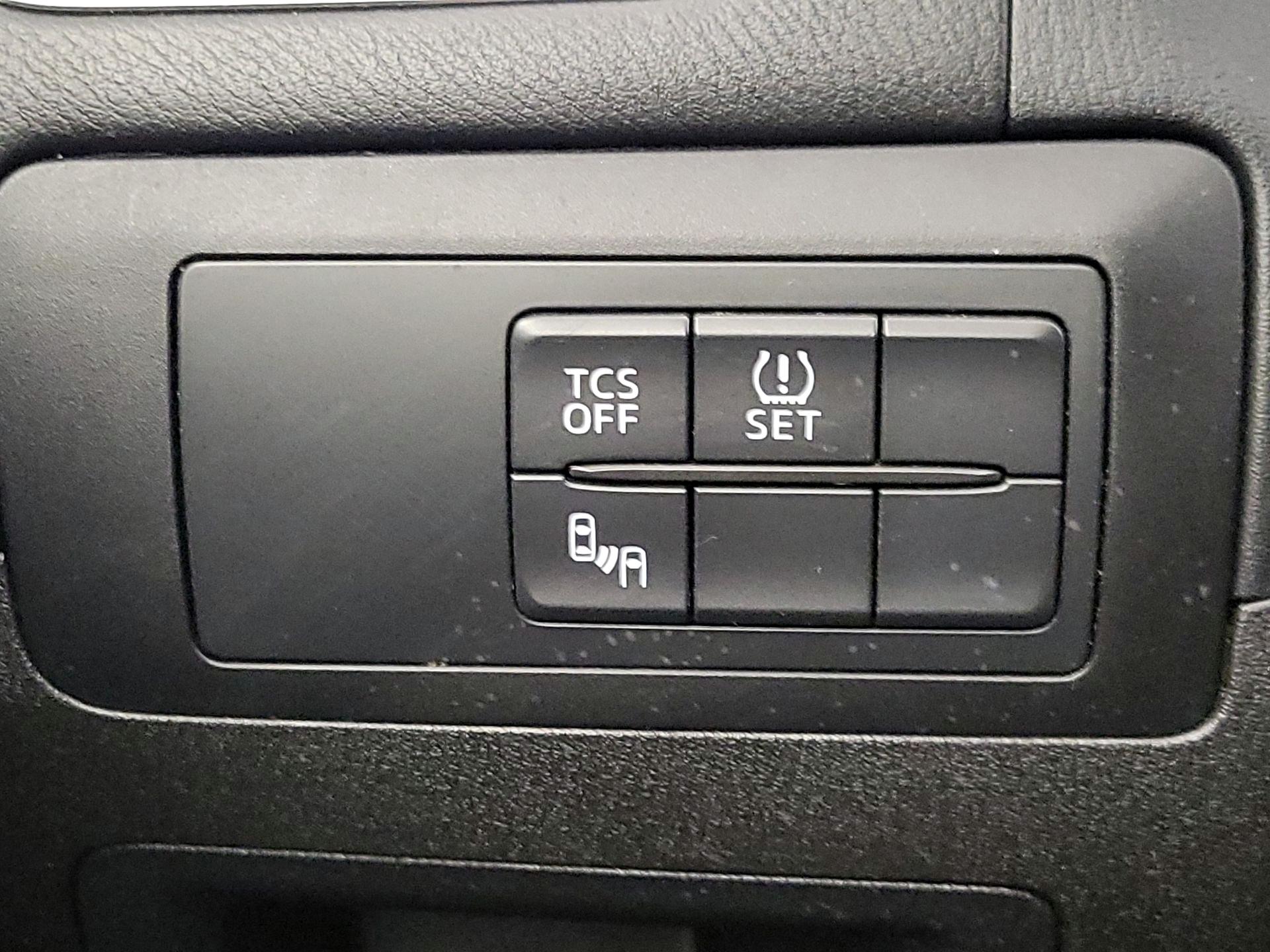 Thumbnail: 2016 Mazda CX-5 - 13