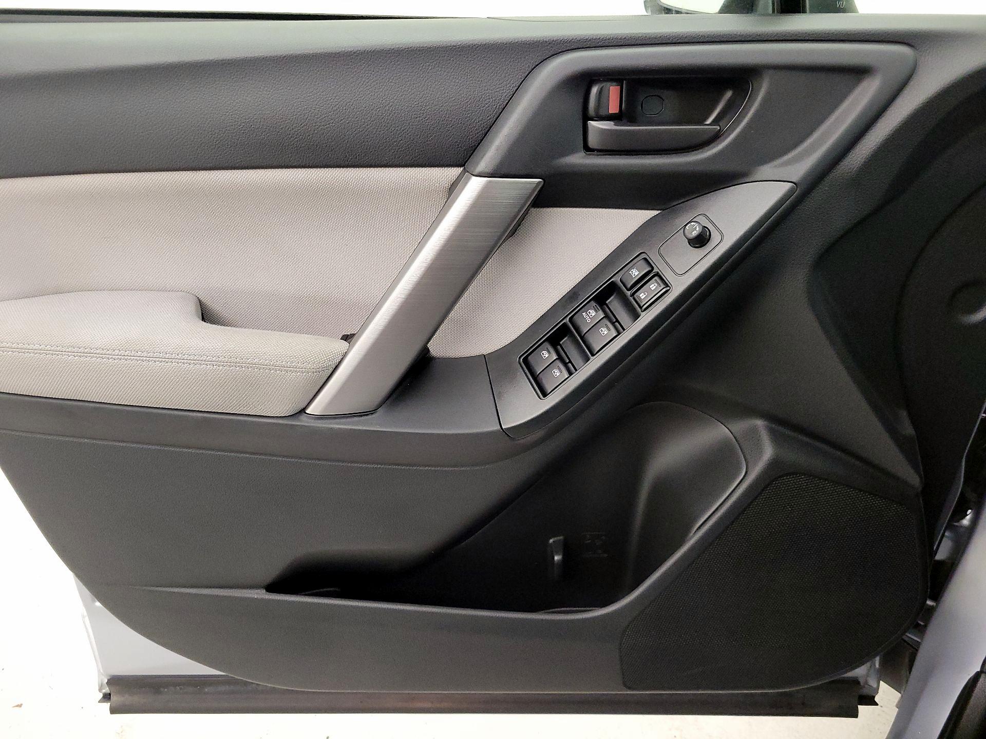 Thumbnail: 2014 Subaru Forester - 12