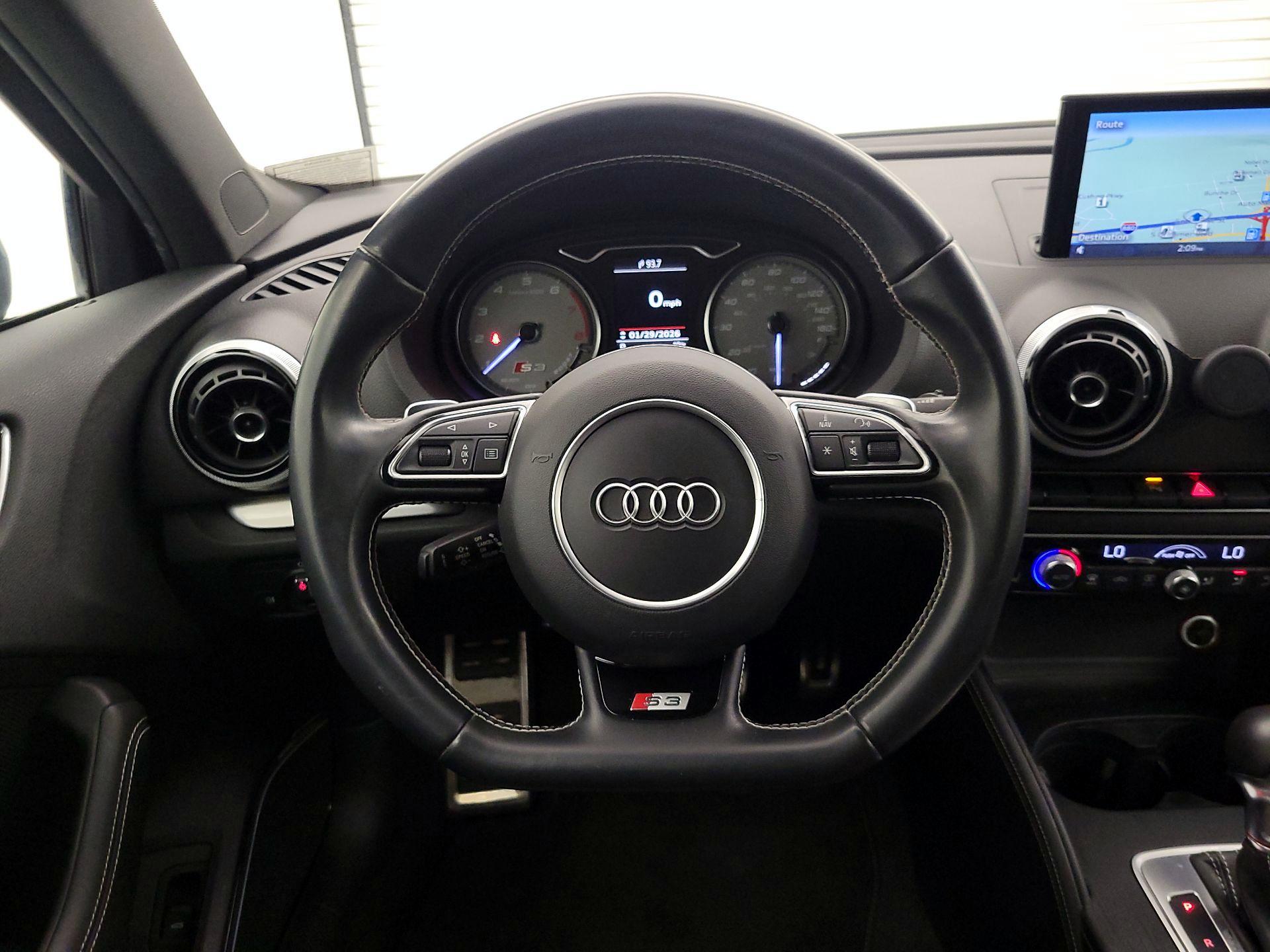 Thumbnail: 2016 Audi S3 - 10
