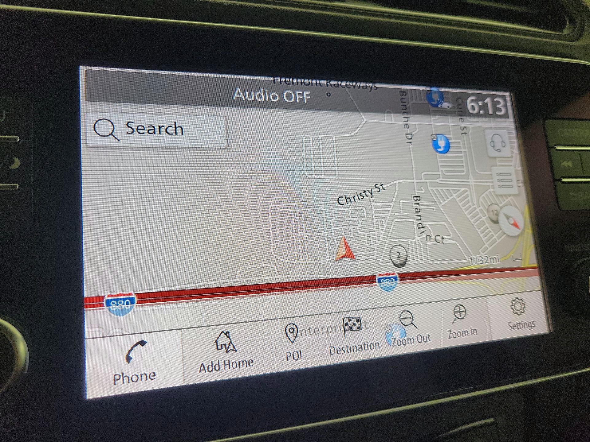 Thumbnail: 2022 Nissan Leaf - 14