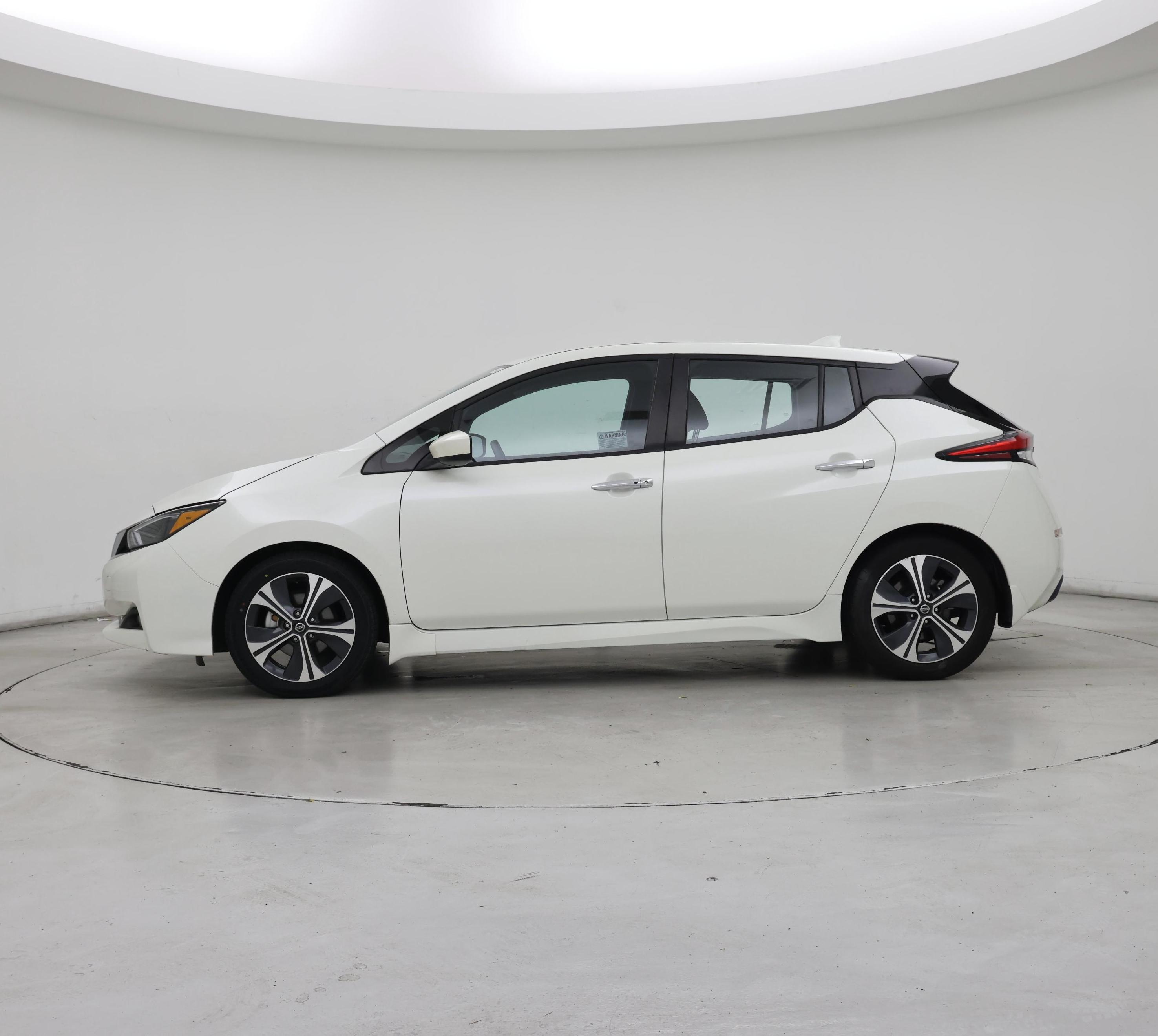 Thumbnail: 2022 Nissan Leaf - 3
