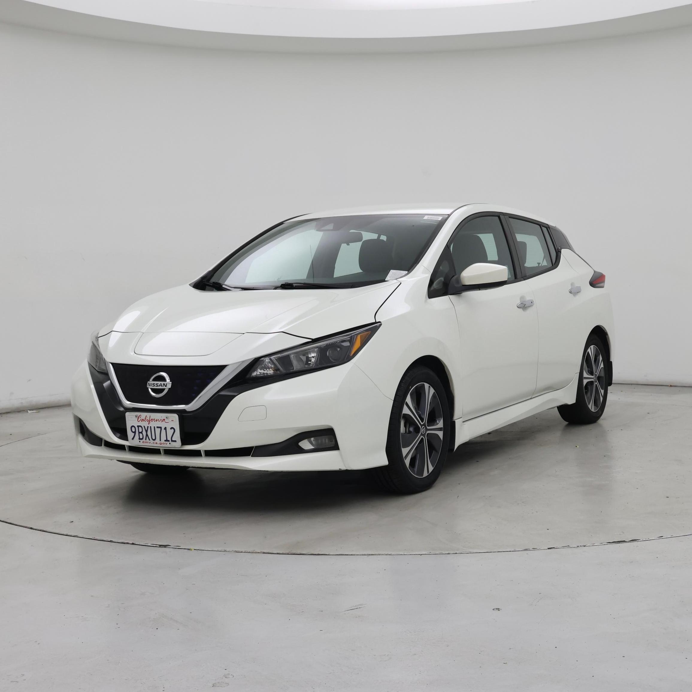 Thumbnail: 2022 Nissan Leaf - 4