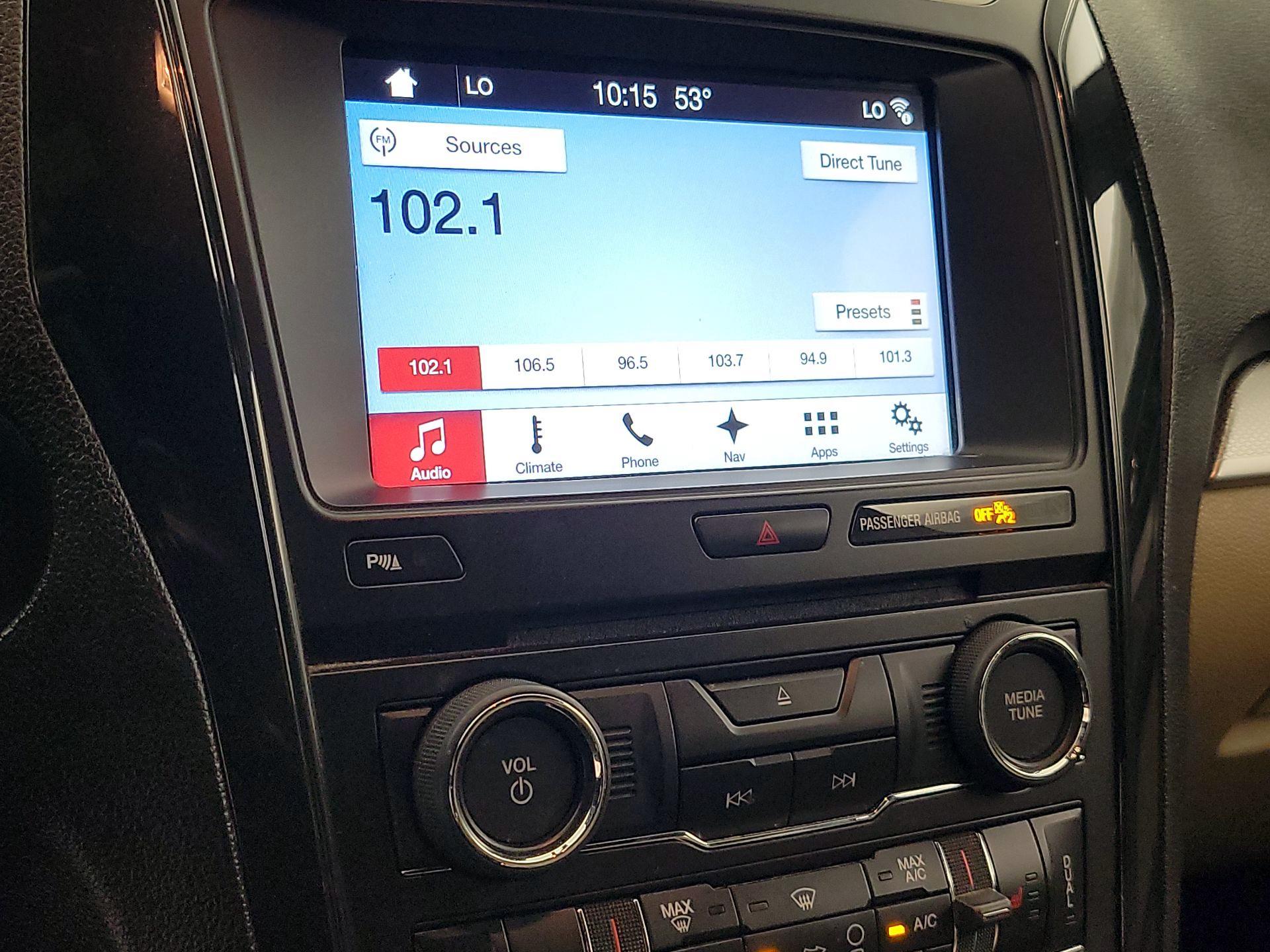 Thumbnail: 2017 Ford Explorer - 16