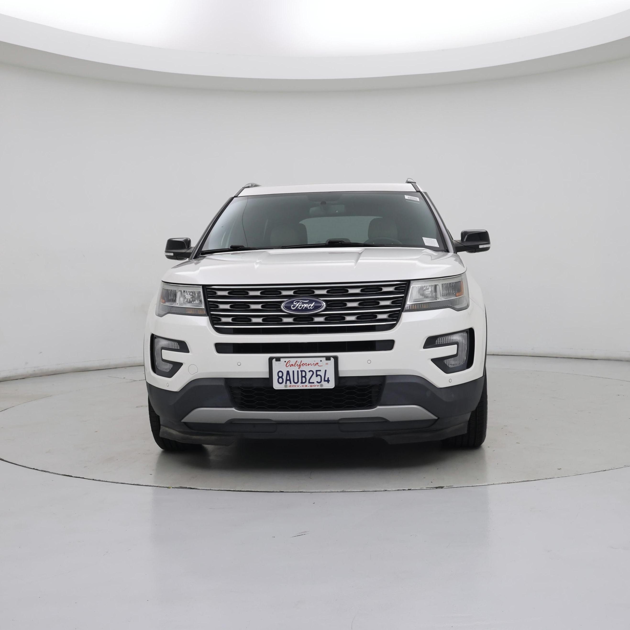 Thumbnail: 2017 Ford Explorer - 5