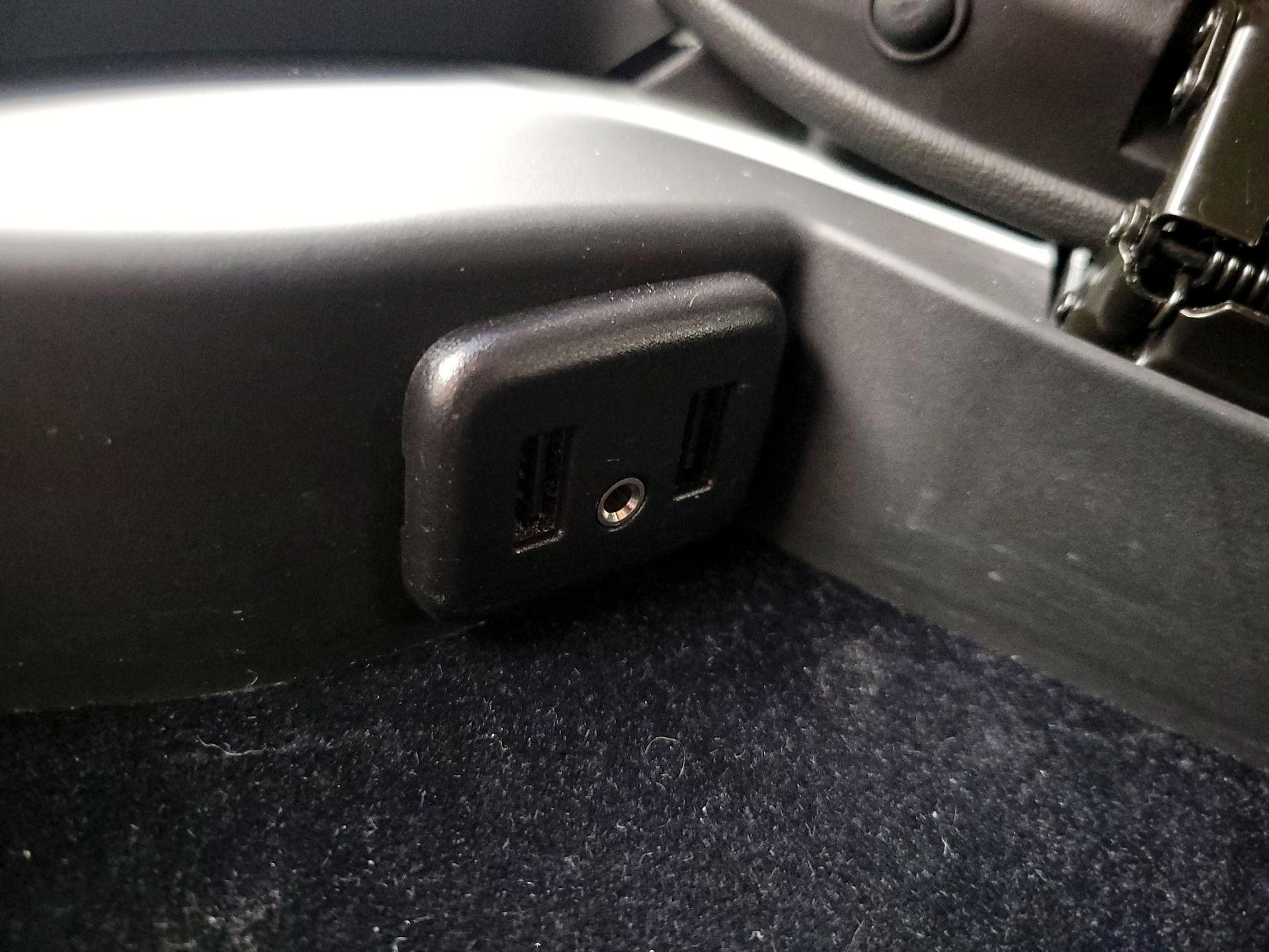 Thumbnail: 2017 Chevrolet Corvette - 19