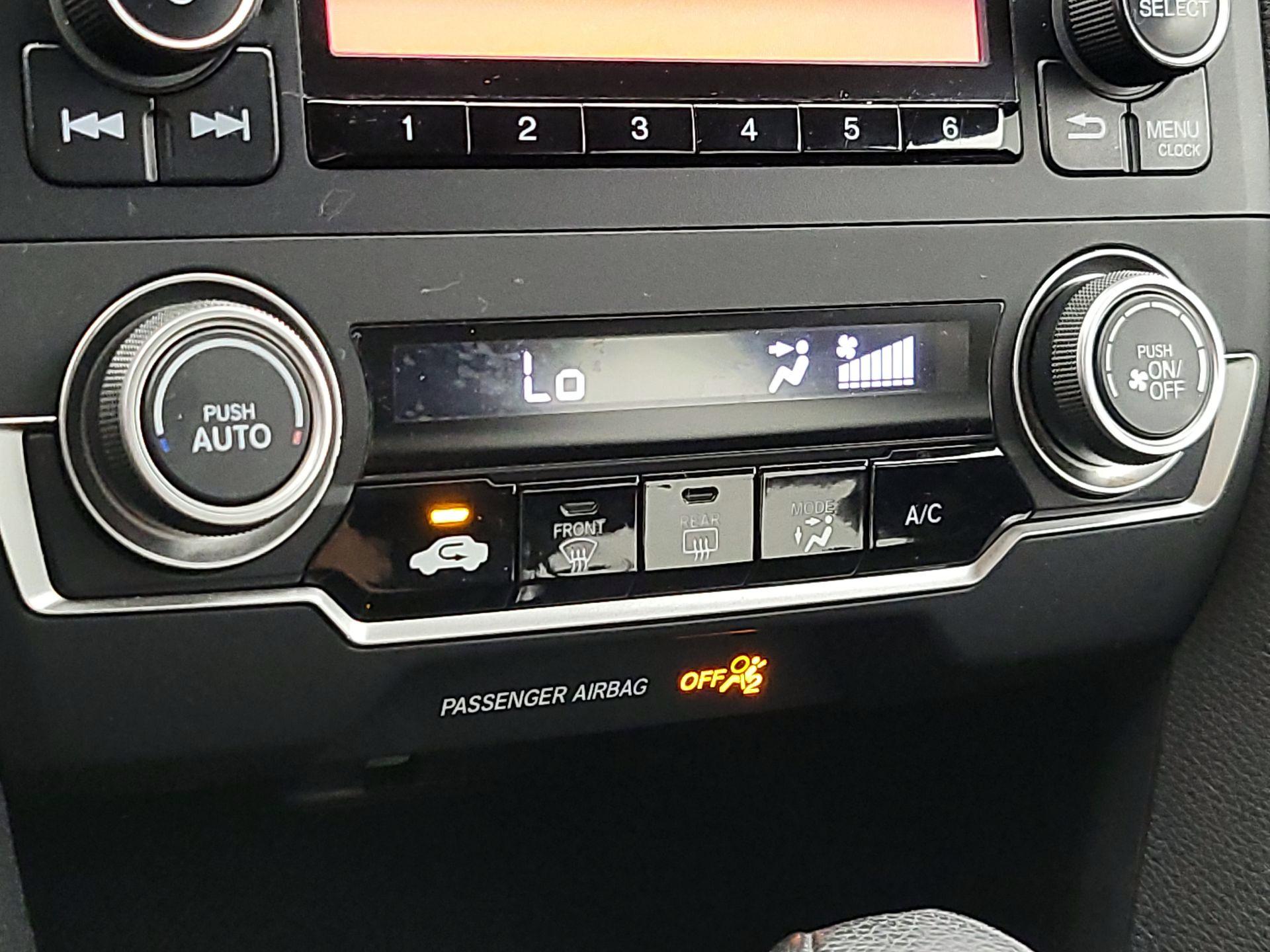 Thumbnail: 2016 Honda Civic - 16