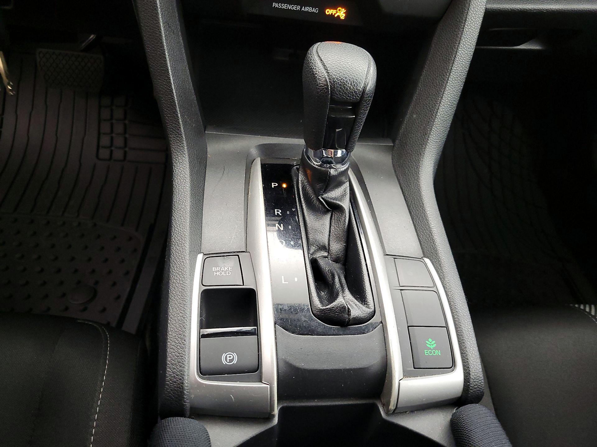 Thumbnail: 2016 Honda Civic - 17