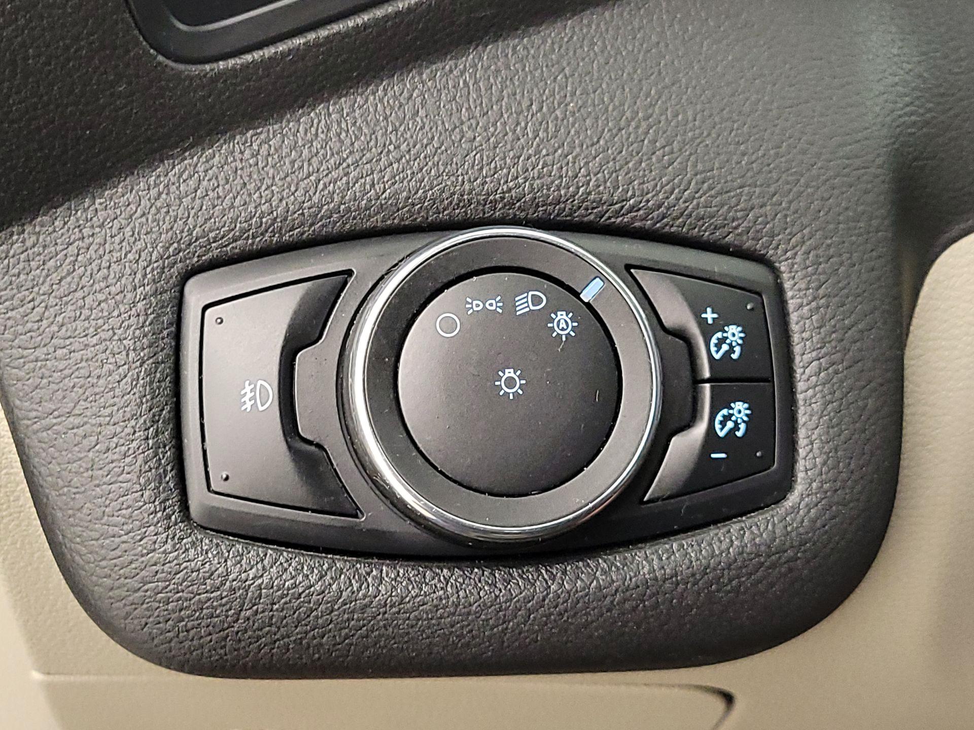 Thumbnail: 2014 Ford Escape - 13