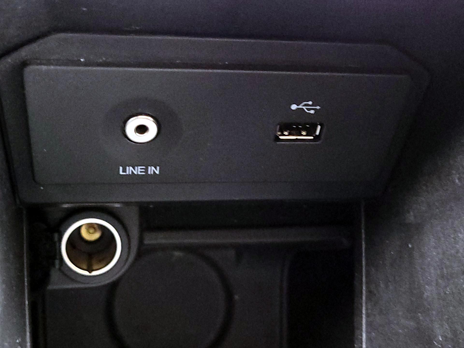 Thumbnail: 2014 Ford Escape - 18