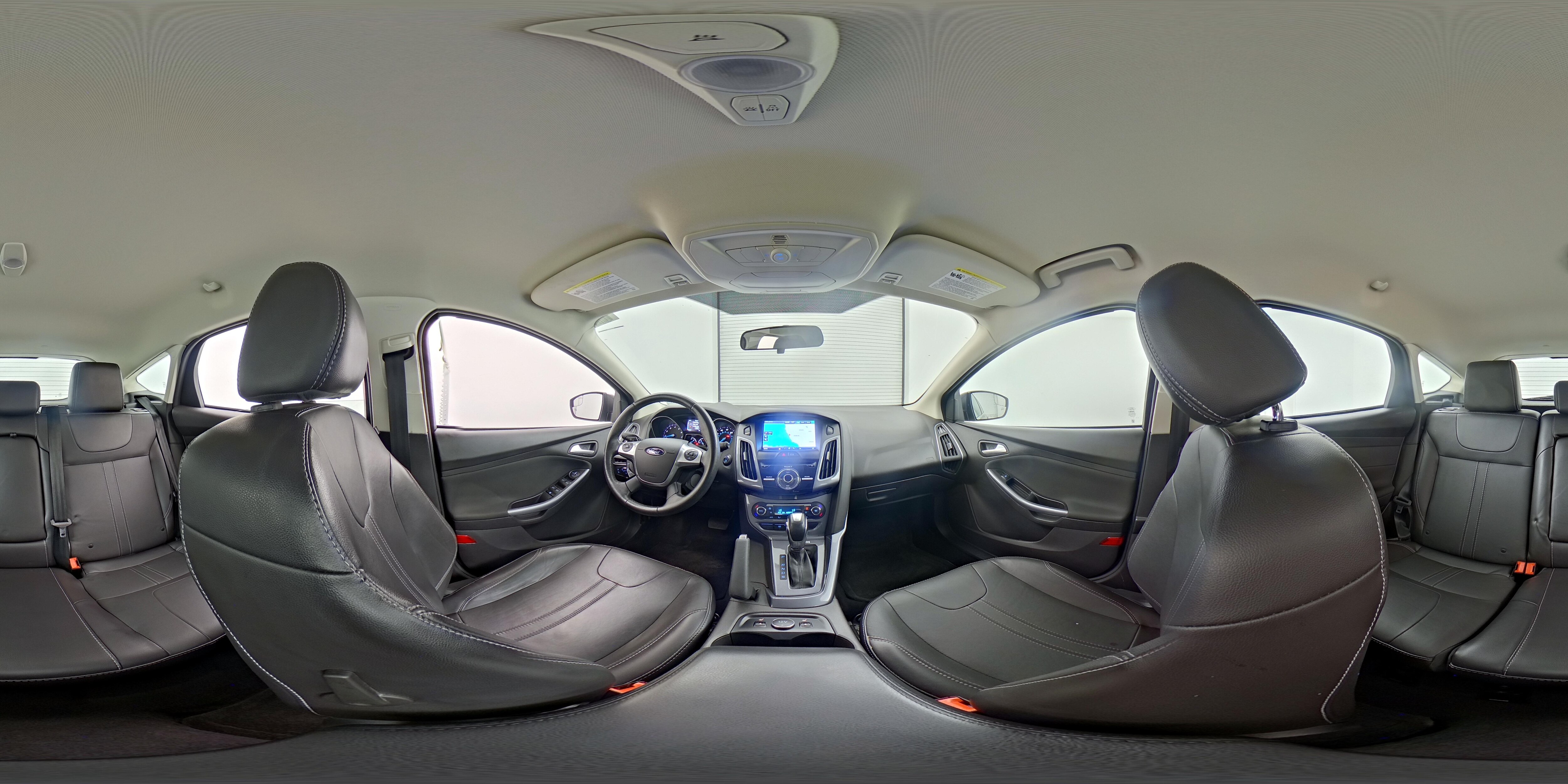 2014 Ford Focus Titanium - Photo 25