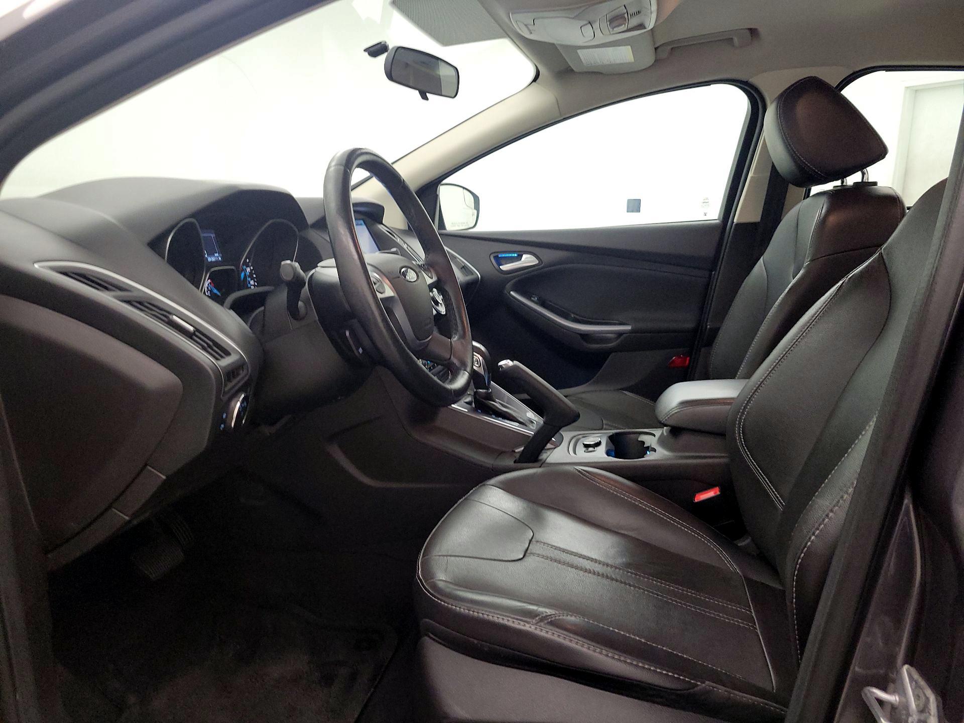 Thumbnail: 2014 Ford Focus - 11