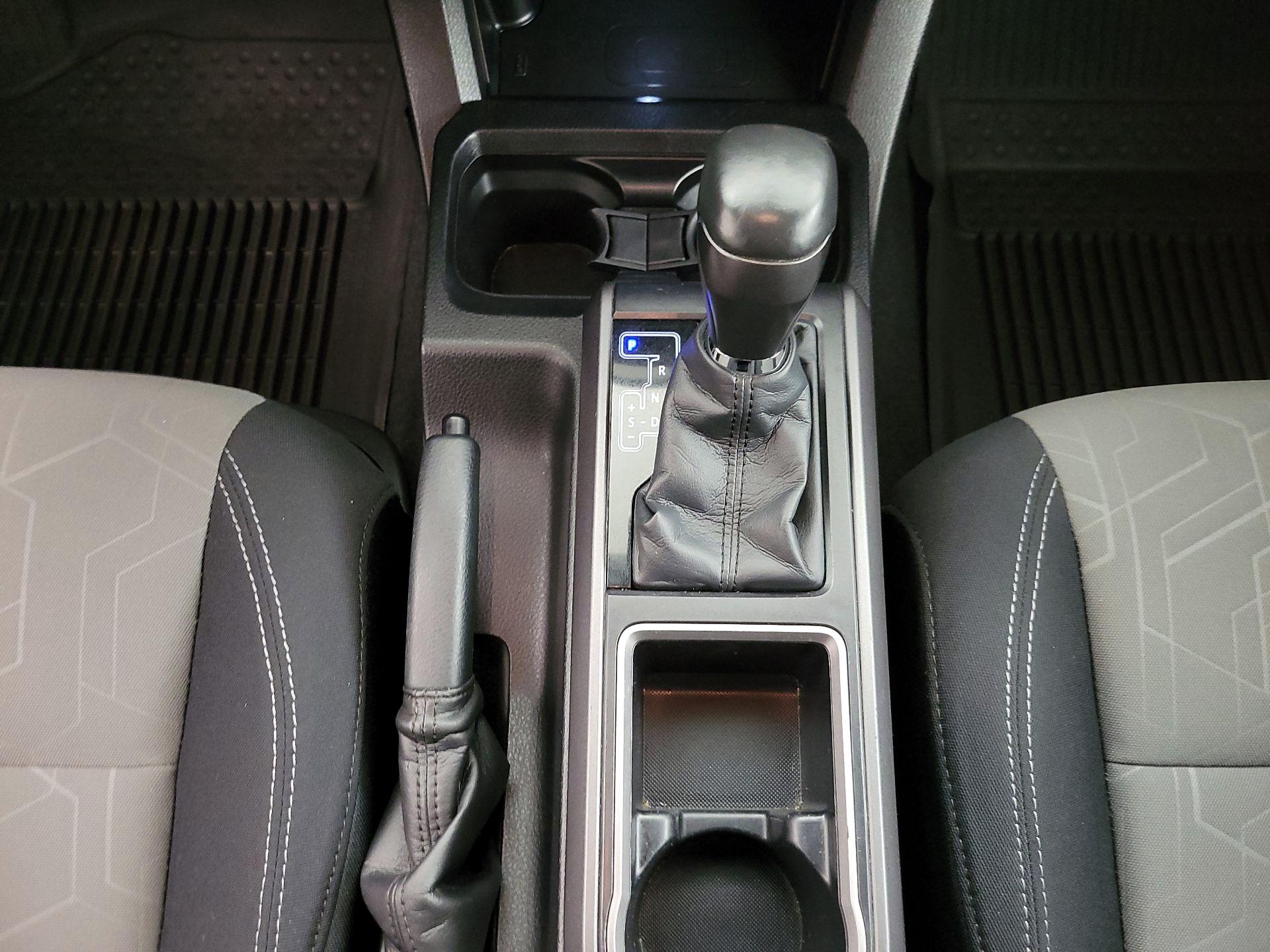 Thumbnail: 2021 Toyota Tacoma - 17