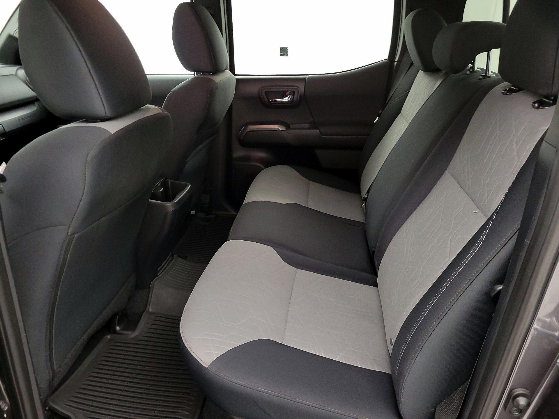 Thumbnail: 2021 Toyota Tacoma - 19