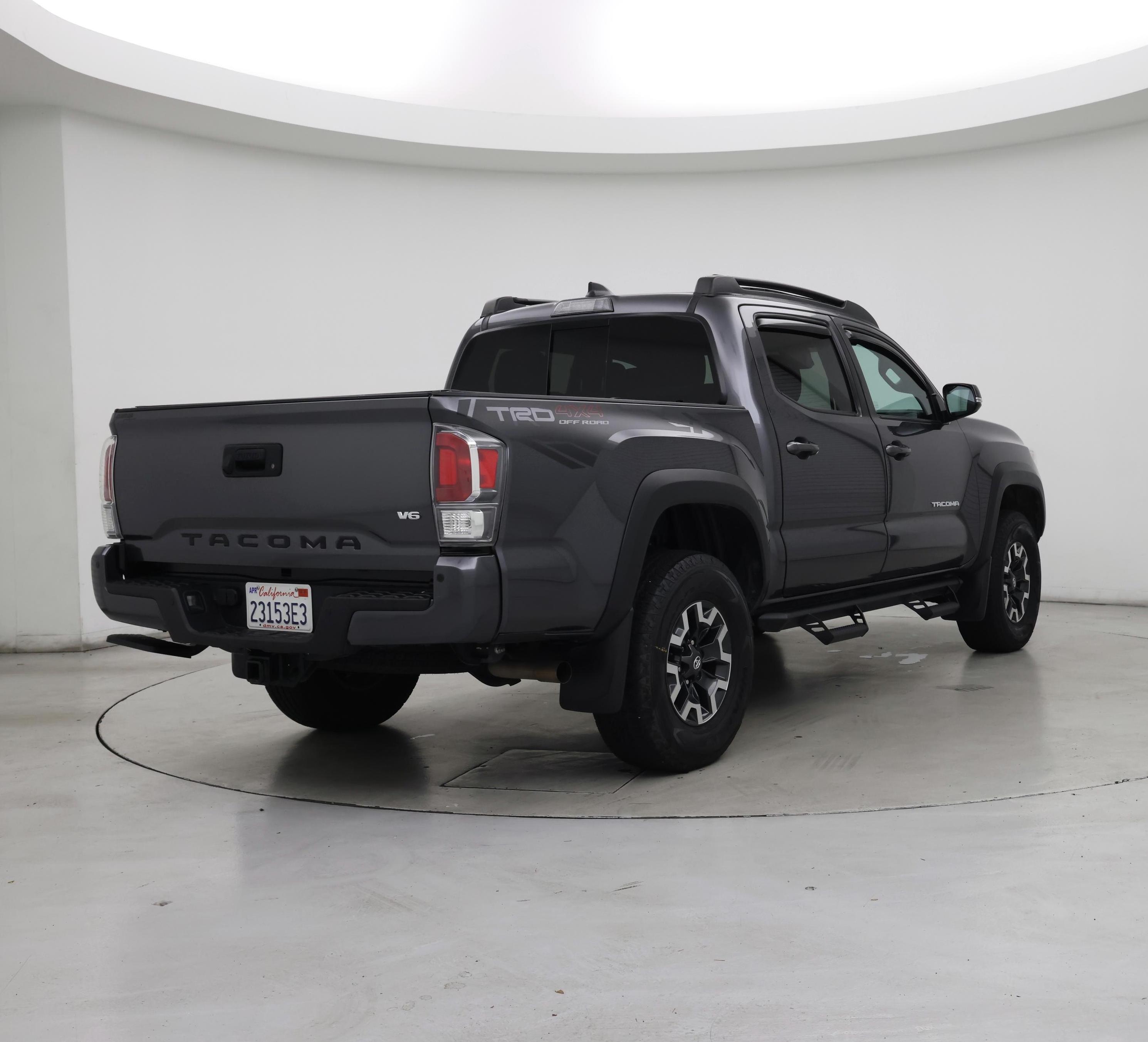 Thumbnail: 2021 Toyota Tacoma - 8