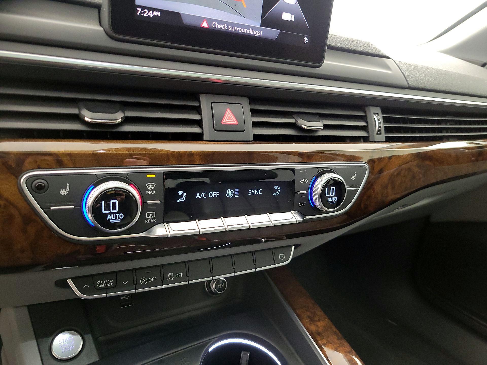 Thumbnail: 2019 Audi A4 - 16