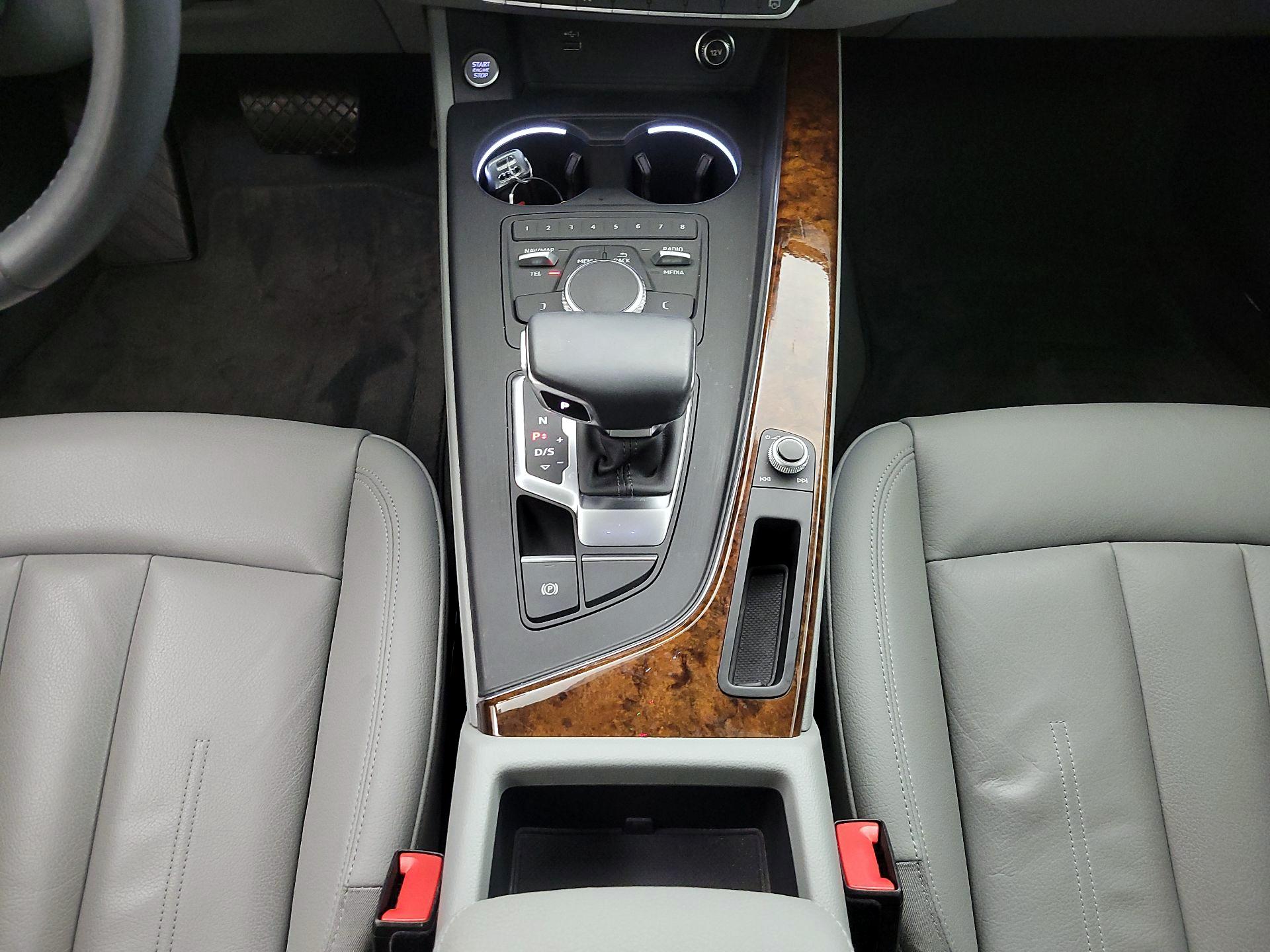 Thumbnail: 2019 Audi A4 - 17