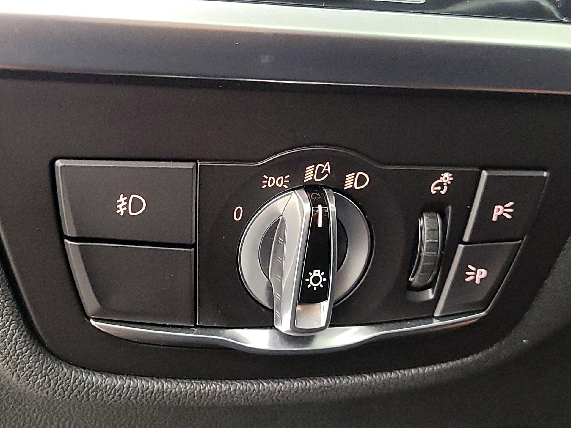 Thumbnail: 2020 BMW X4 - 13