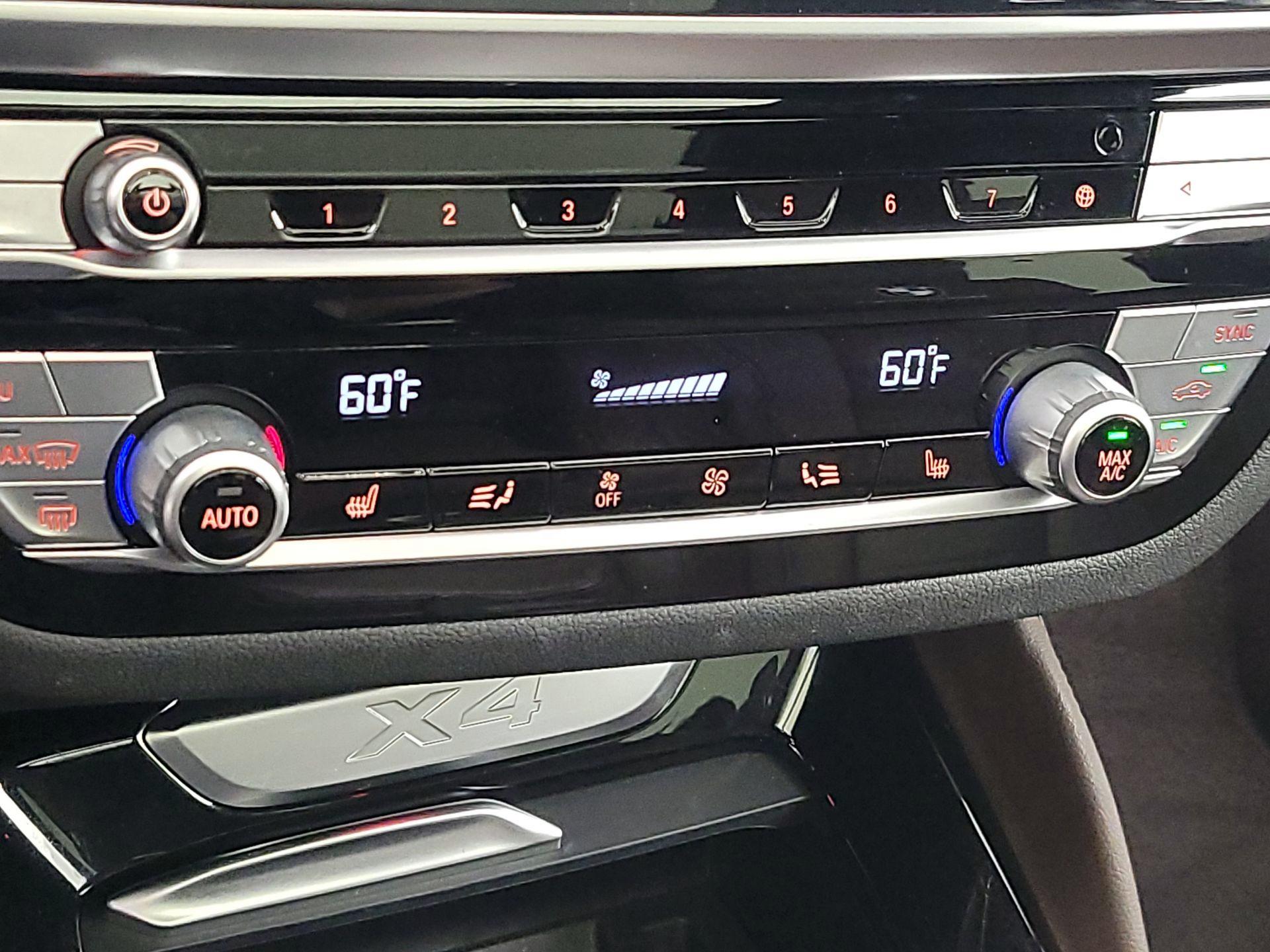 Thumbnail: 2020 BMW X4 - 17