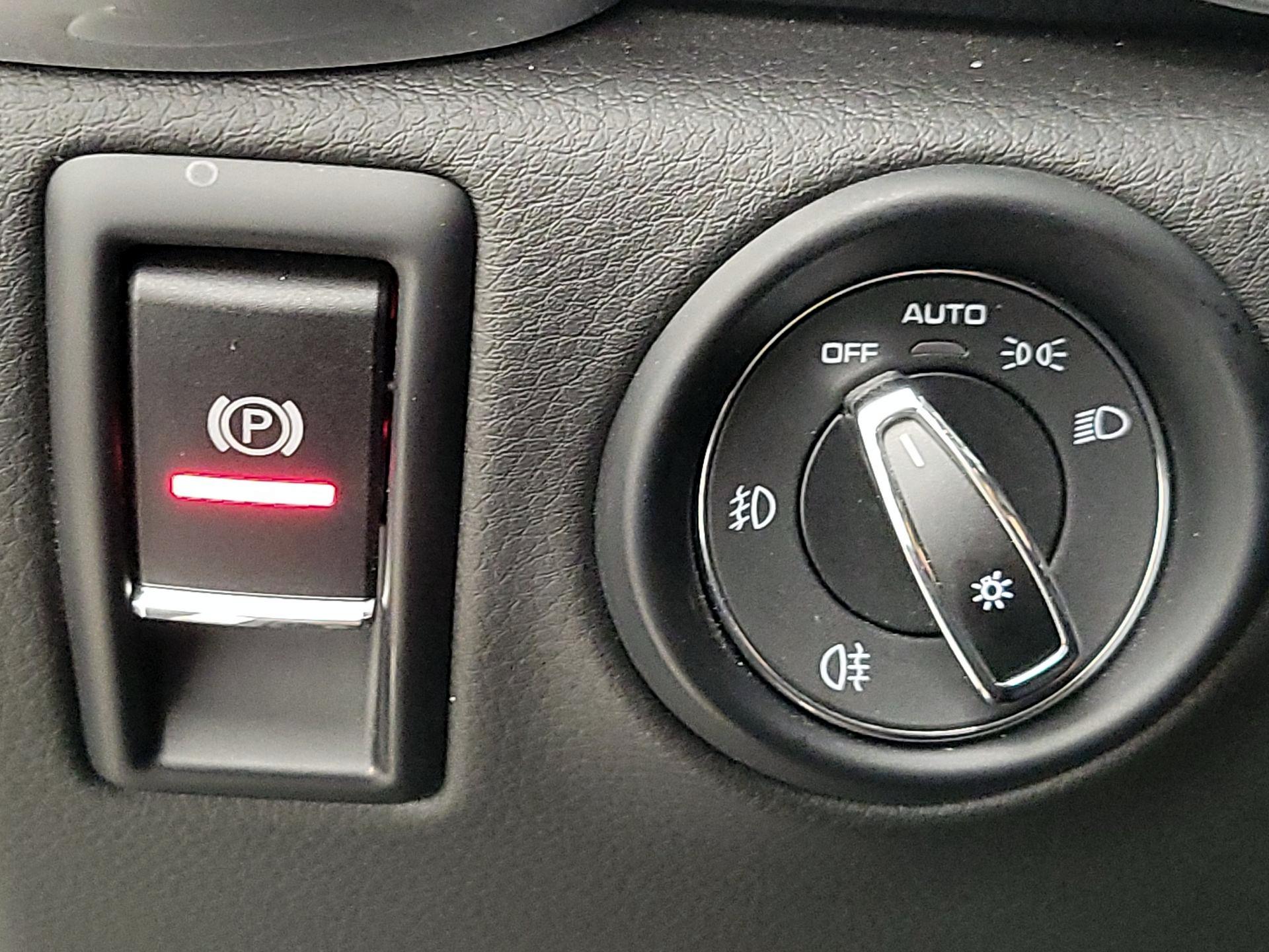 Thumbnail: 2018 Porsche Cayenne - 13