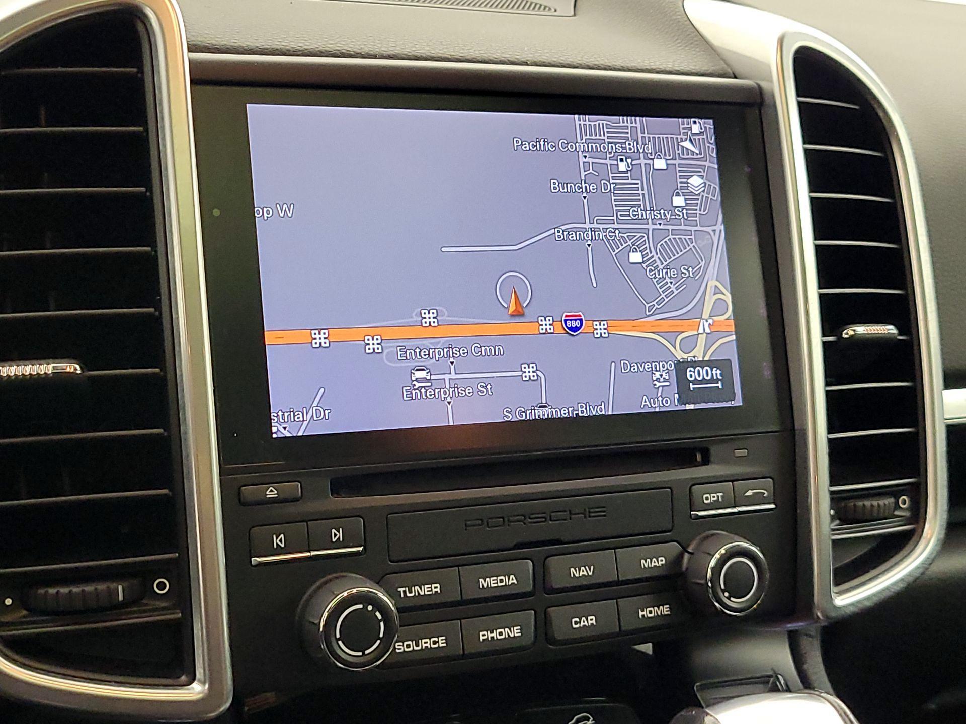 Thumbnail: 2018 Porsche Cayenne - 14