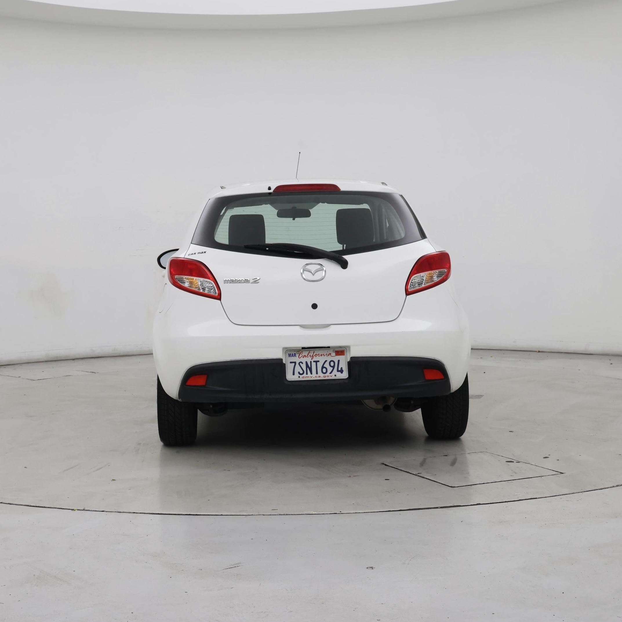 Thumbnail: 2014 Mazda Mazda2 - 6