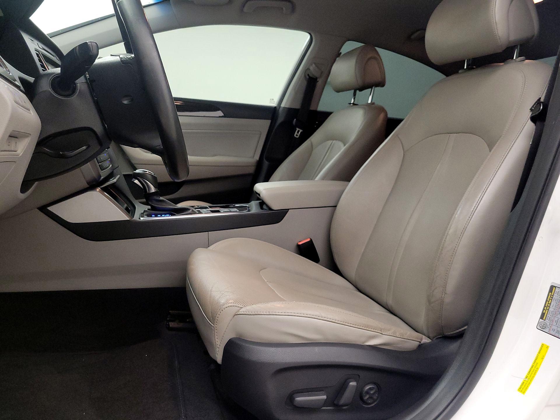 Thumbnail: 2017 Hyundai Sonata - 11